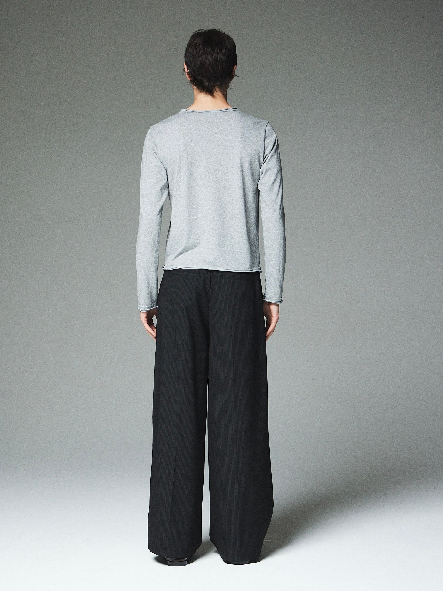 7/10 20:00 発売【CS】cut off henley neck tee