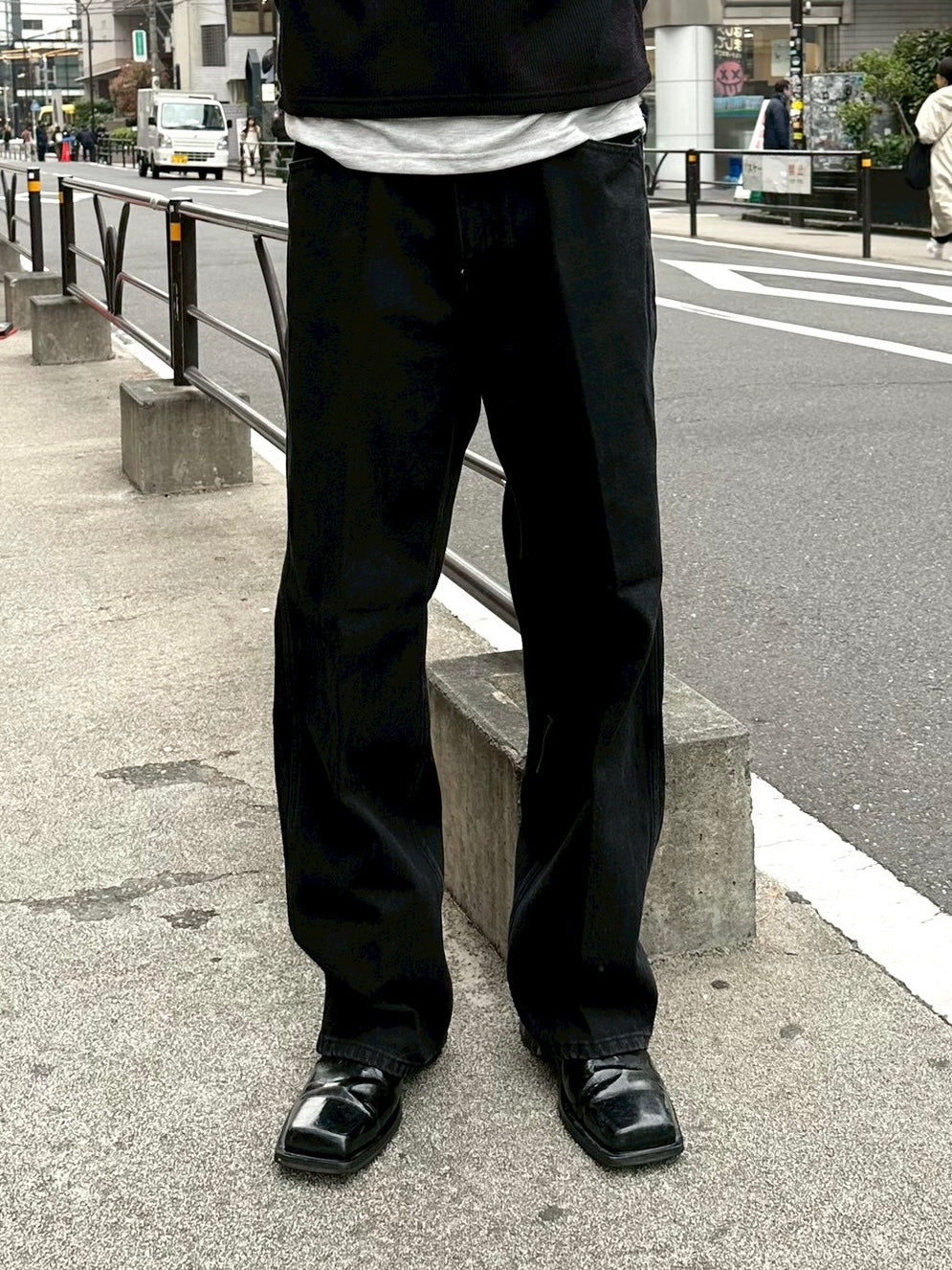 大阪店WEB限定受注制【Chikashitsu +】slim straight denim pants