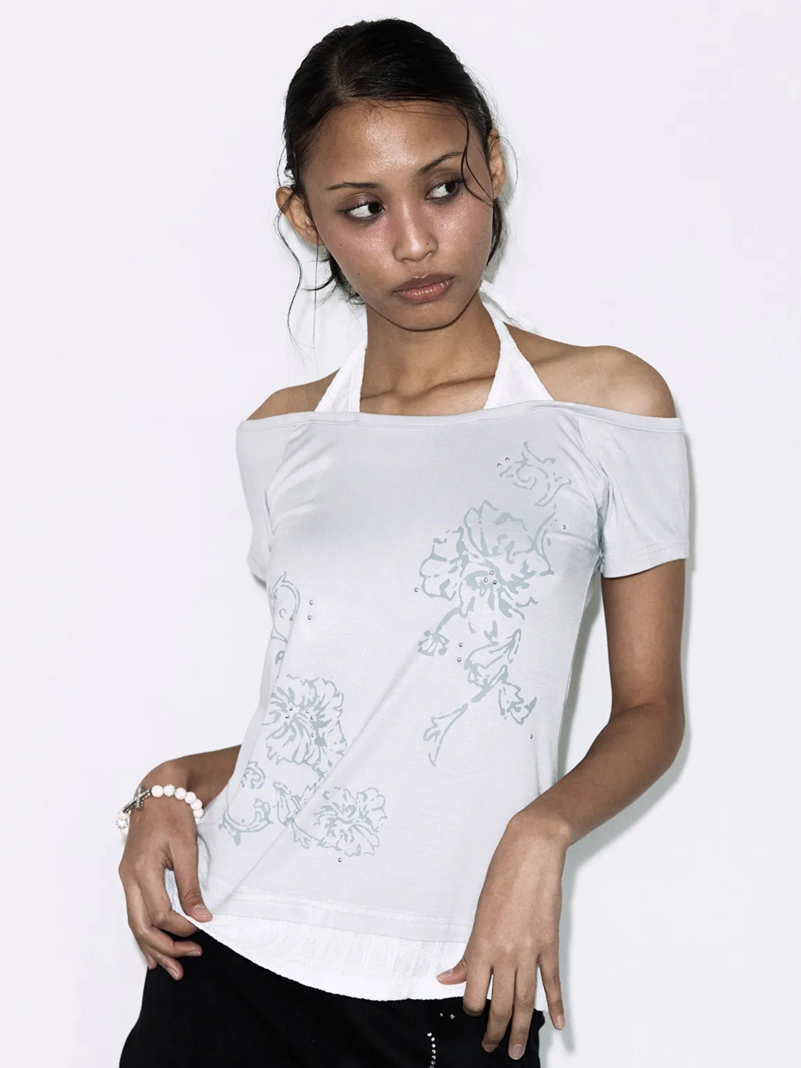 【FANCY CLUB】ROSY HALTER OFF-SHOULDER TOP