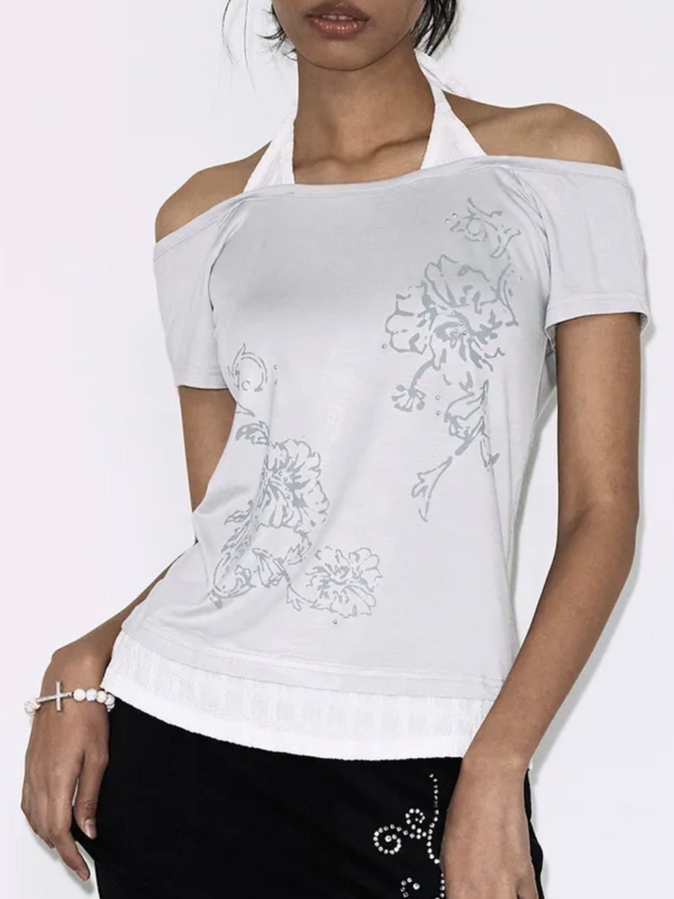 【FANCY CLUB】ROSY HALTER OFF-SHOULDER TOP