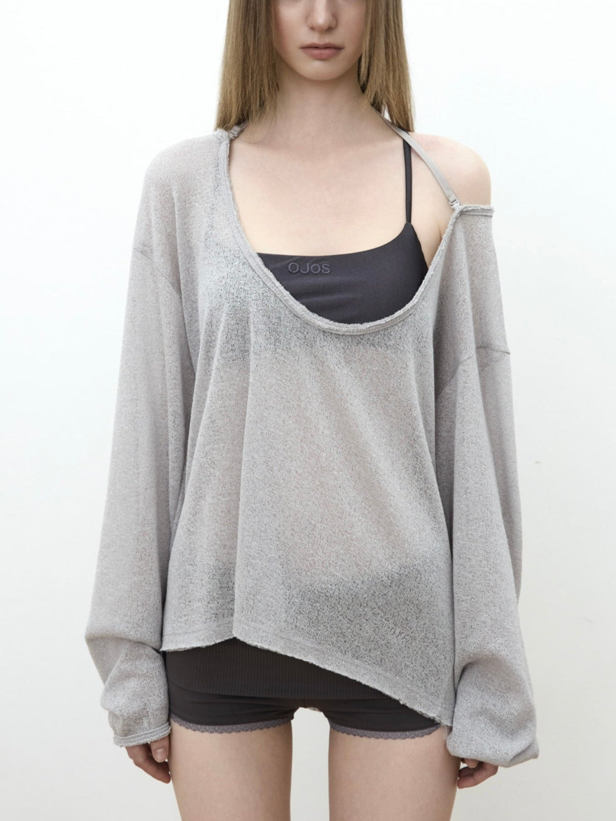 【OJOS】Raw Cut U-Neck Knit Top