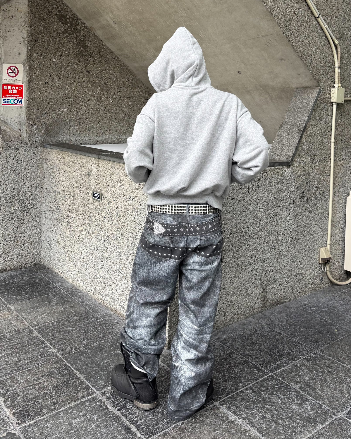 受注制【Never mind the XU】SCRIPT EYELET ZIP HOODIE (3color)