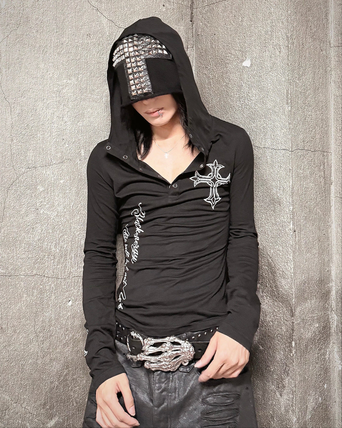 国際配送【Never mind the XU】Gothic Cross Hooded Long Sleeve
