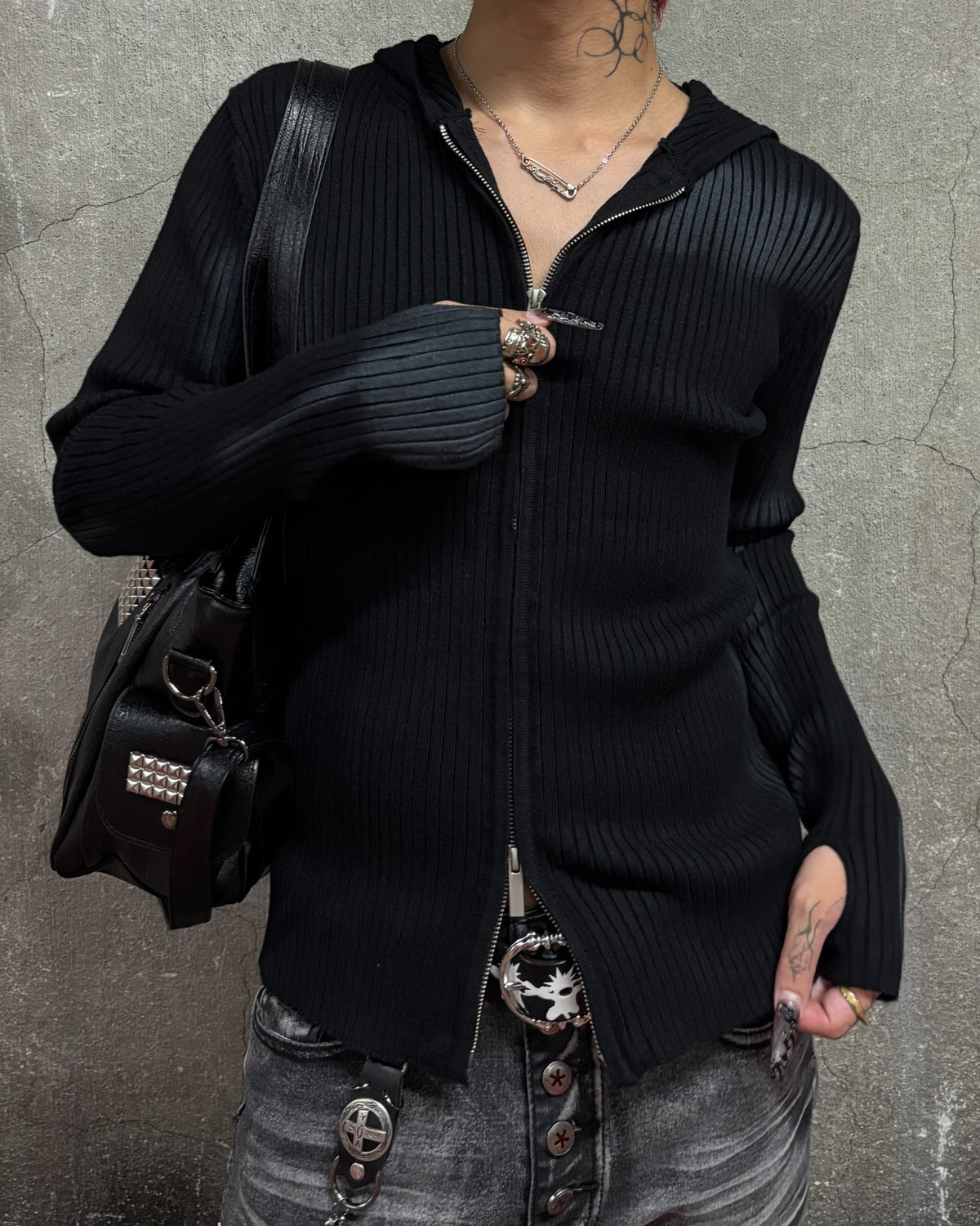 受注制【Never mind the XU】SPRAY WASH ZIP KNIT HOODIE (2color)
