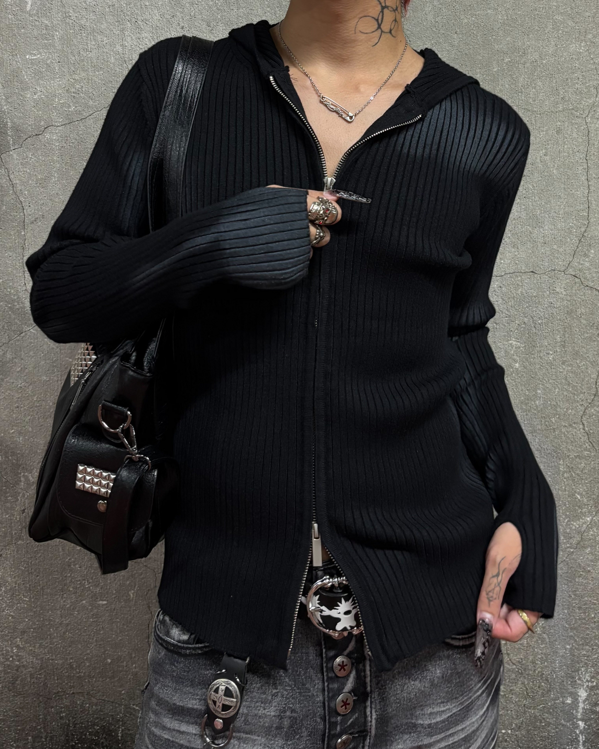 受注制【Never mind the XU】SPRAY WASH ZIP KNIT HOODIE (2color)