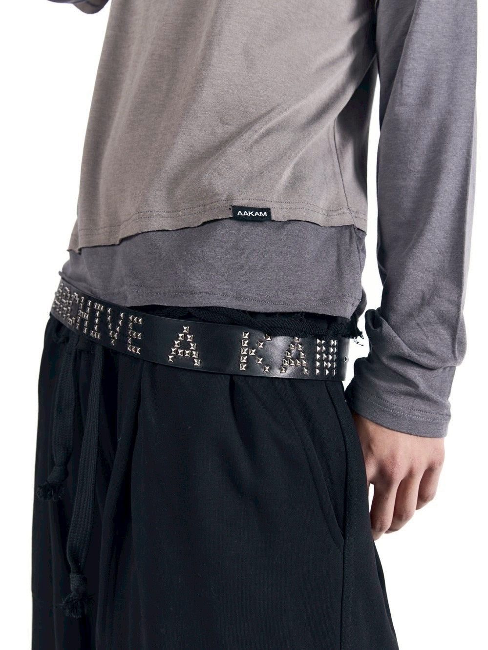 【AAKAM】Contrast Layered Long Sleeve