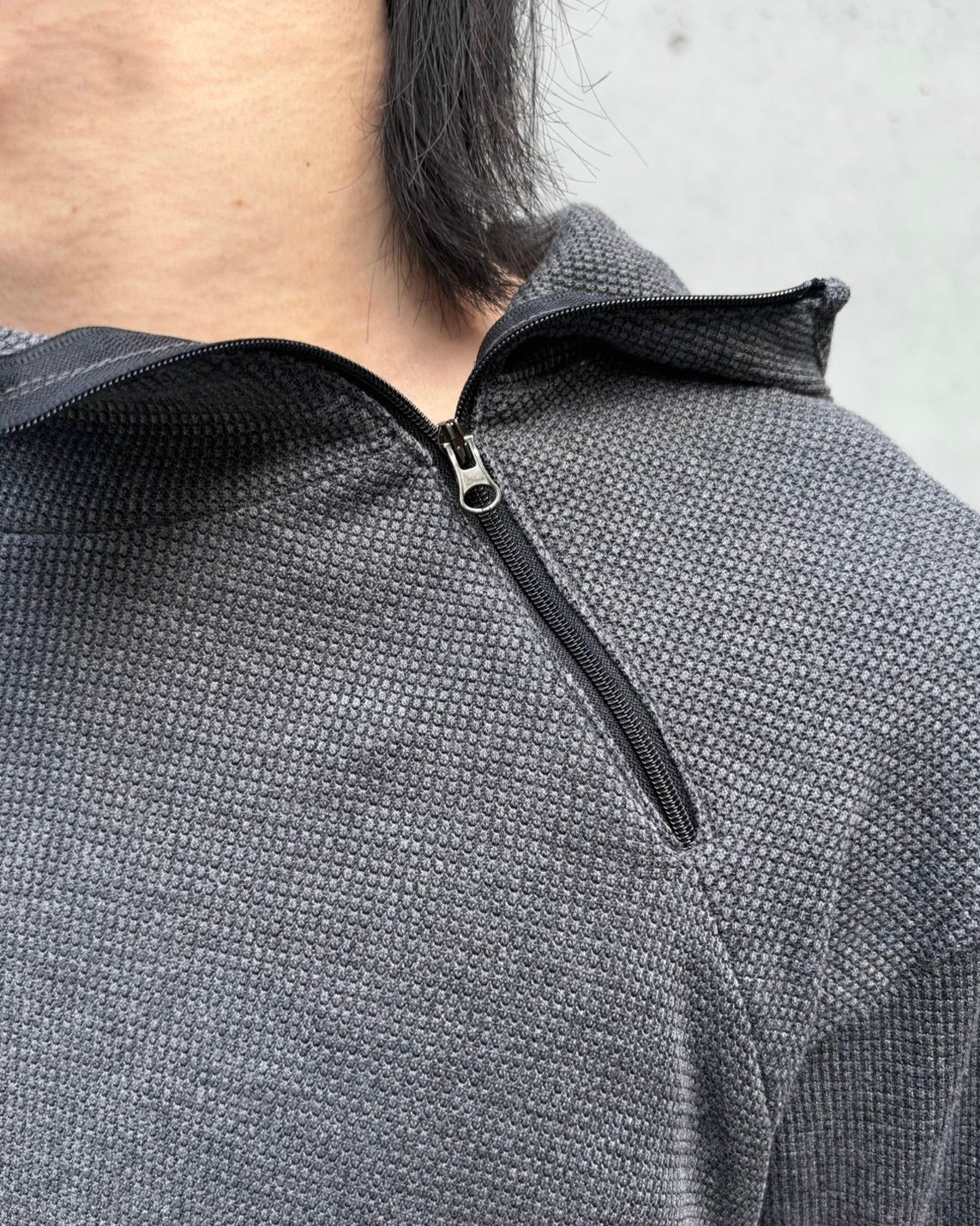 受注制【nmtc+】Diagonal Zip Hood Top (3color)