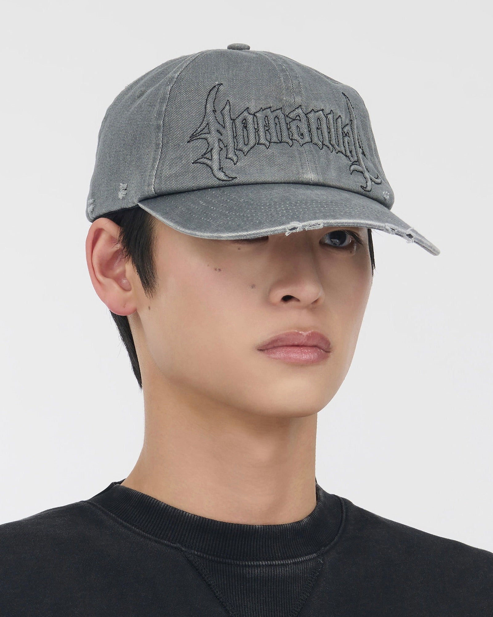 【NOMANUAL】GOTHIC LOGO WASHED BALL CAP