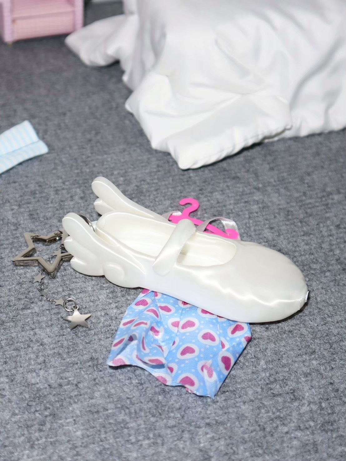 【EVERYTHINGS】Winged Mary Janes