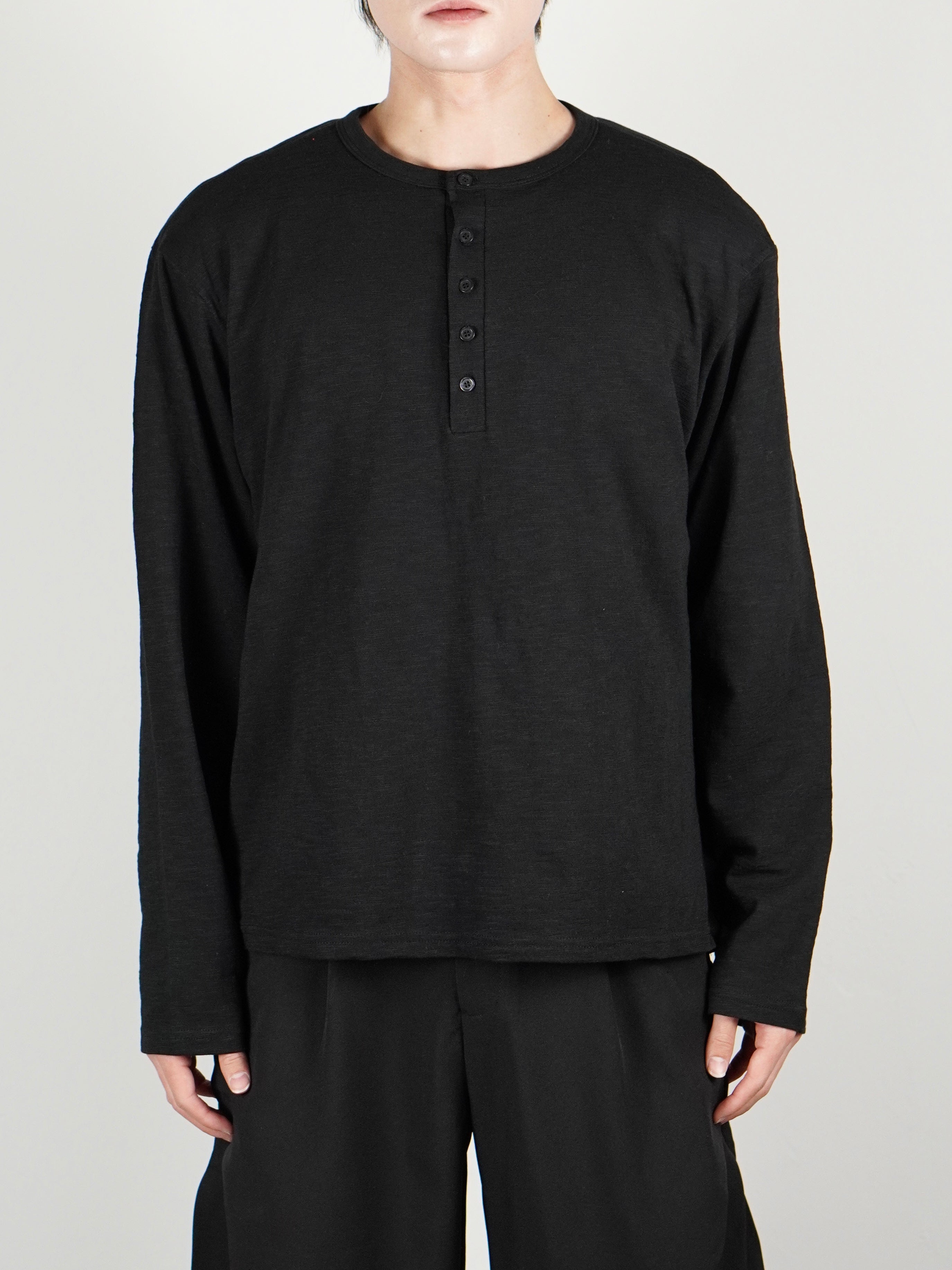 受注制【Chikashitsu +】sheer cotton henley neck long sleeve (4color)