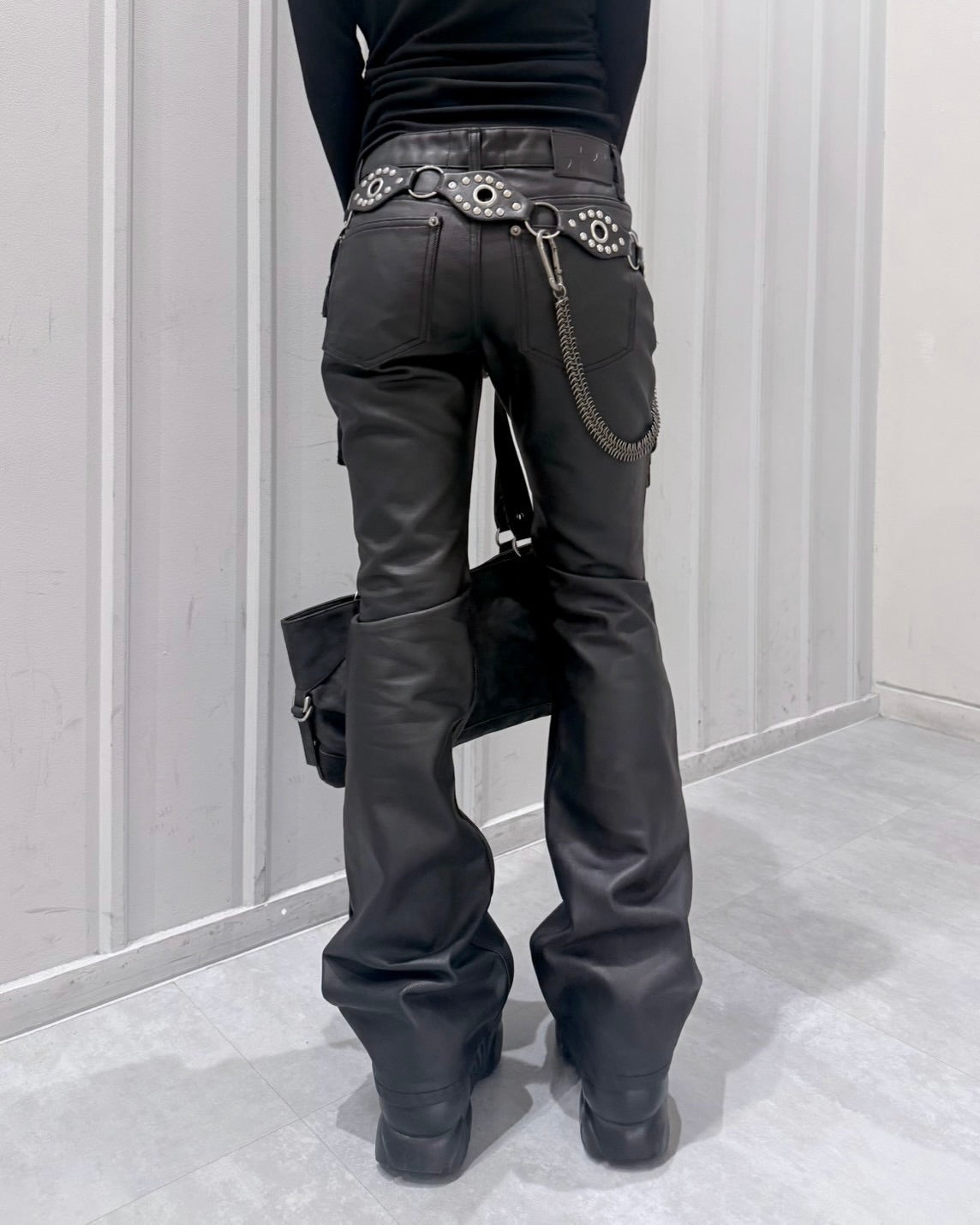 受注制【nmtc+】Glossy Flare Denim