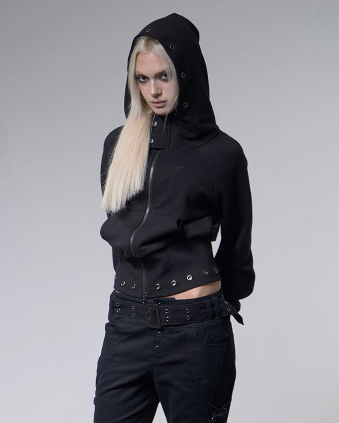 【FANCY CLUB】EYELET RIBBED HOODED ZIP-UP