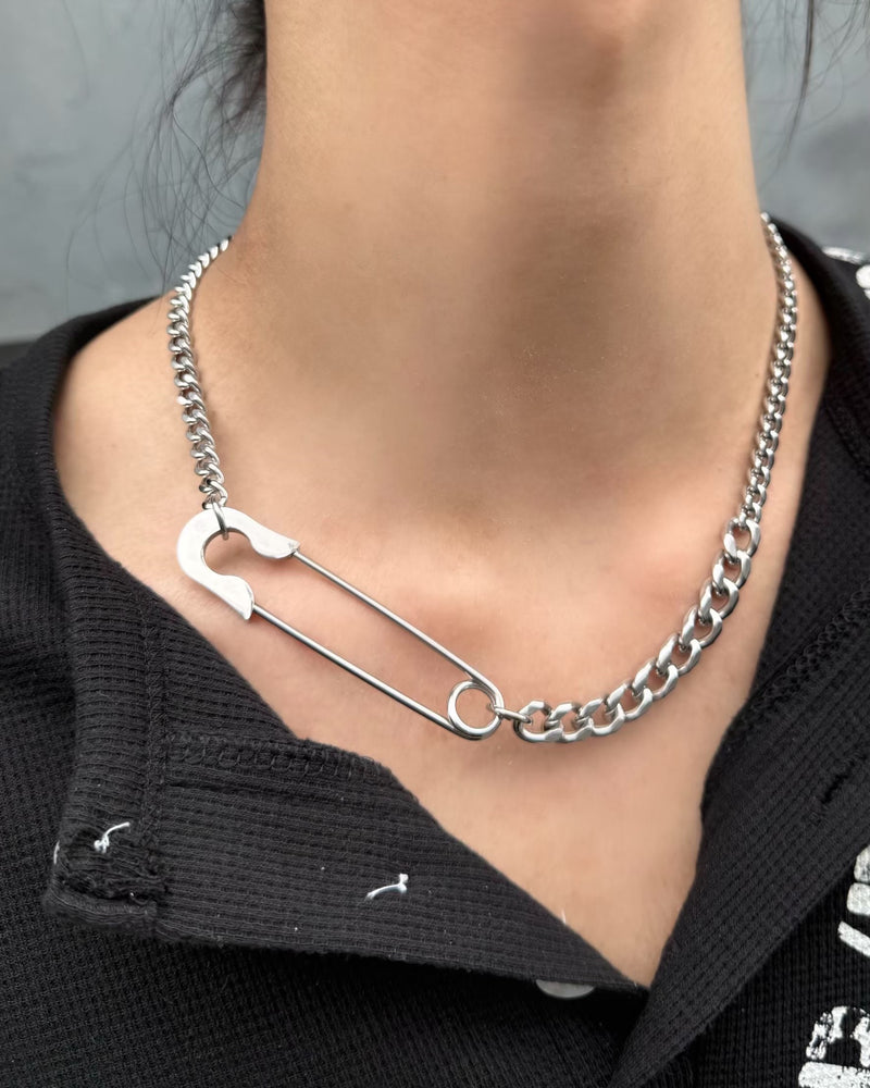 受注制【Never mind the XU】clip chain necklace