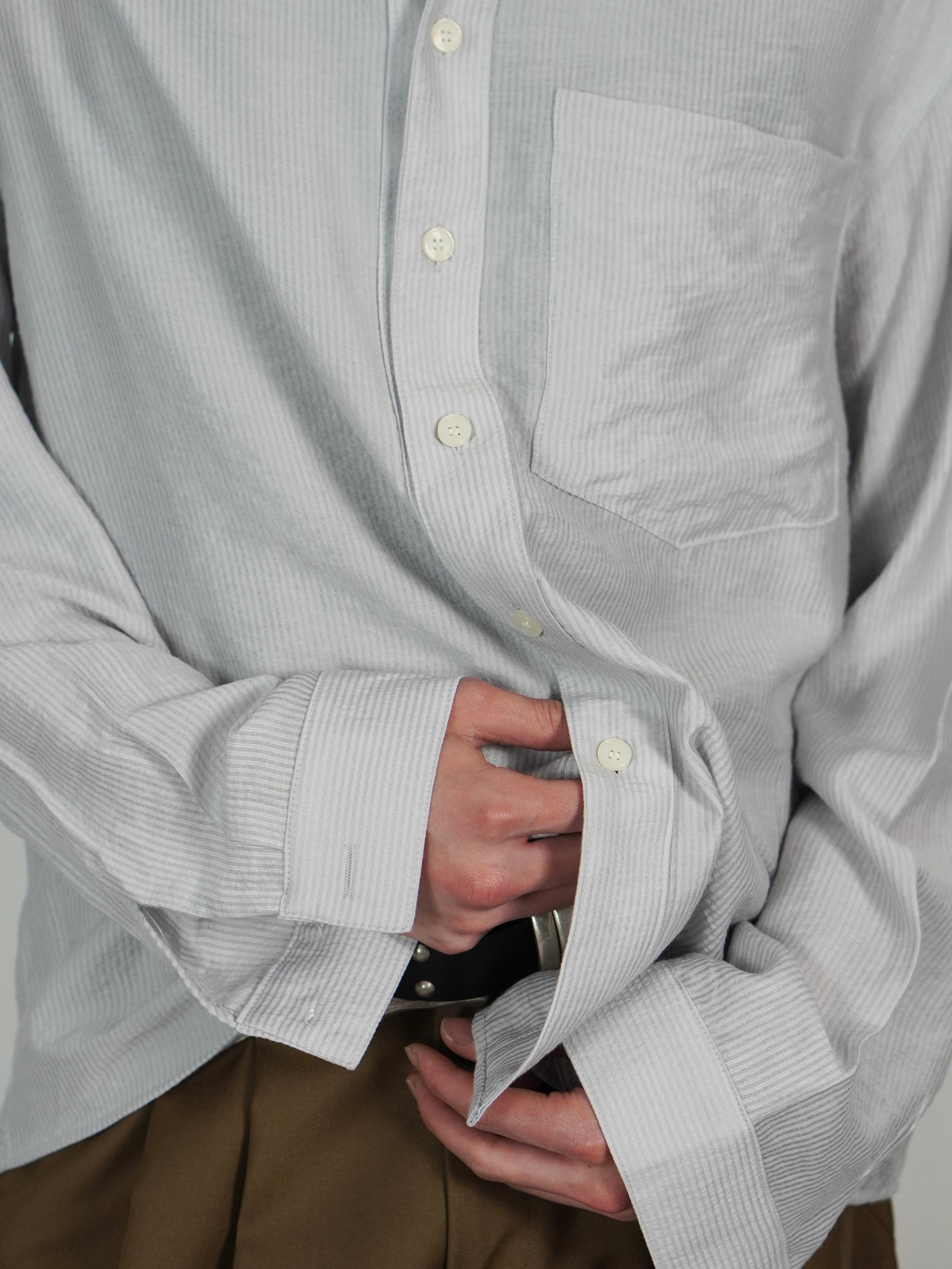 5/8 20:00 発売 受注制【Chikashitsu +】soft cropped stripe shirt (3color)