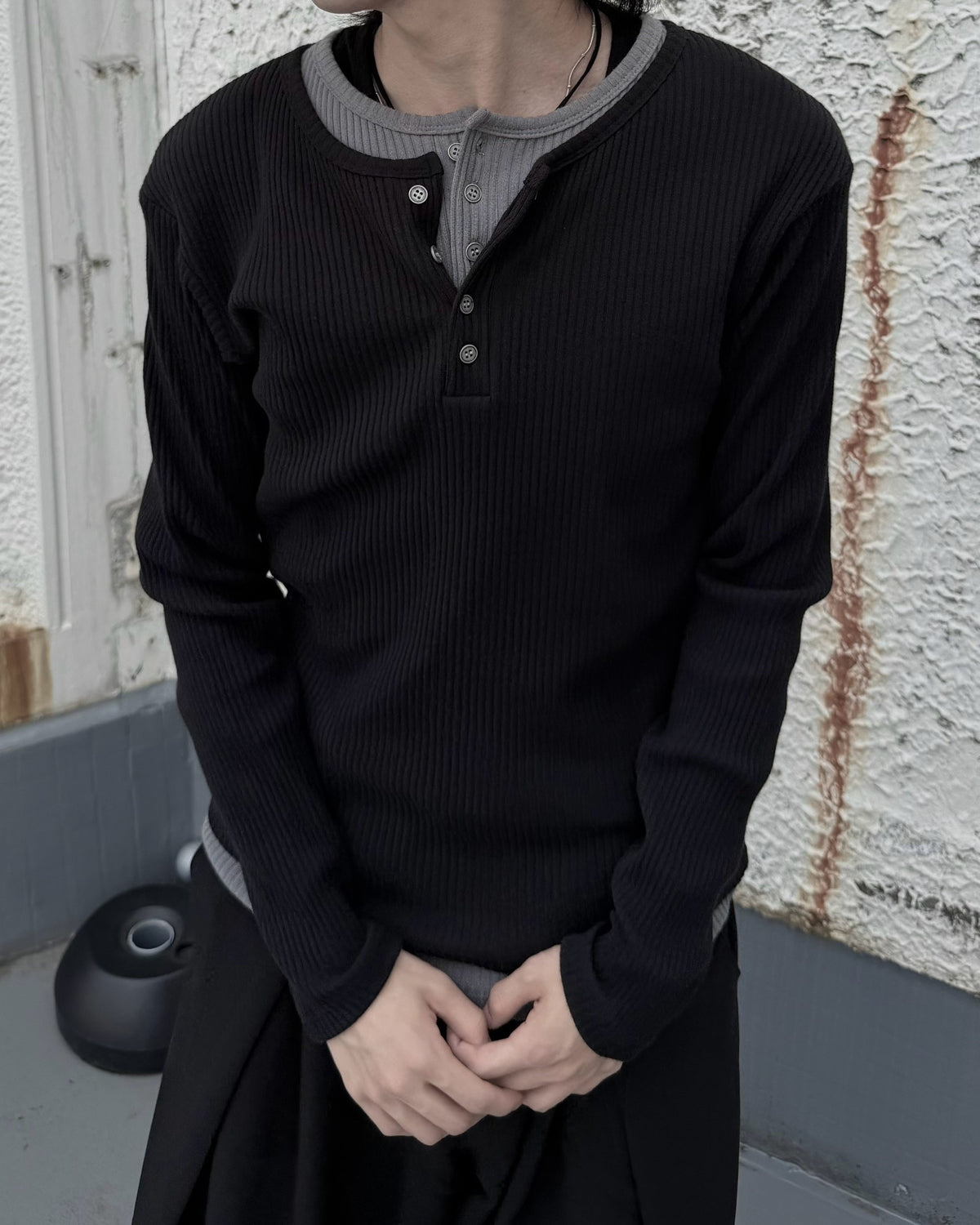 【nmtc+】layered henley neck long sleeve (2color)