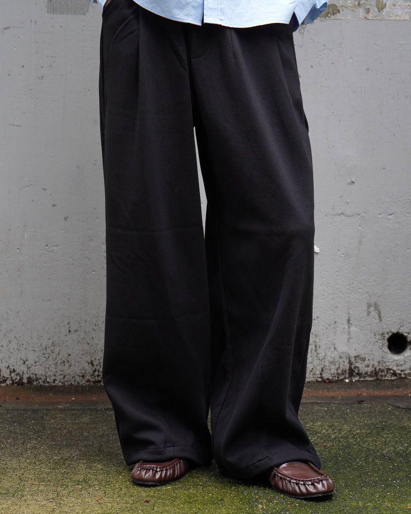 東京店WEB限定【Chikashitsu +】pintuck sweat pants (2color)