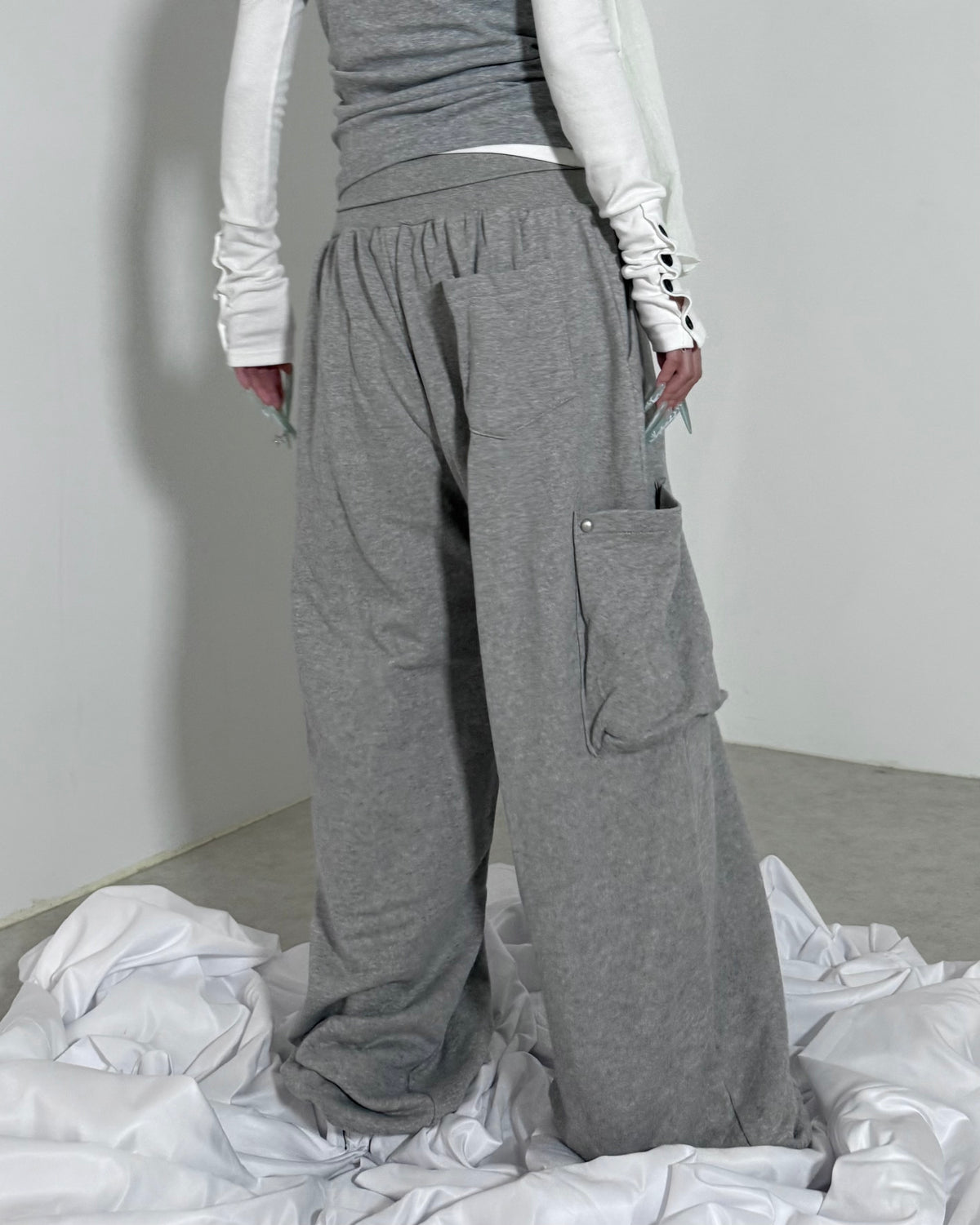 名古屋店WEB限定受注制【nmtc+】Folding Cargo Sweat Pants (2color)