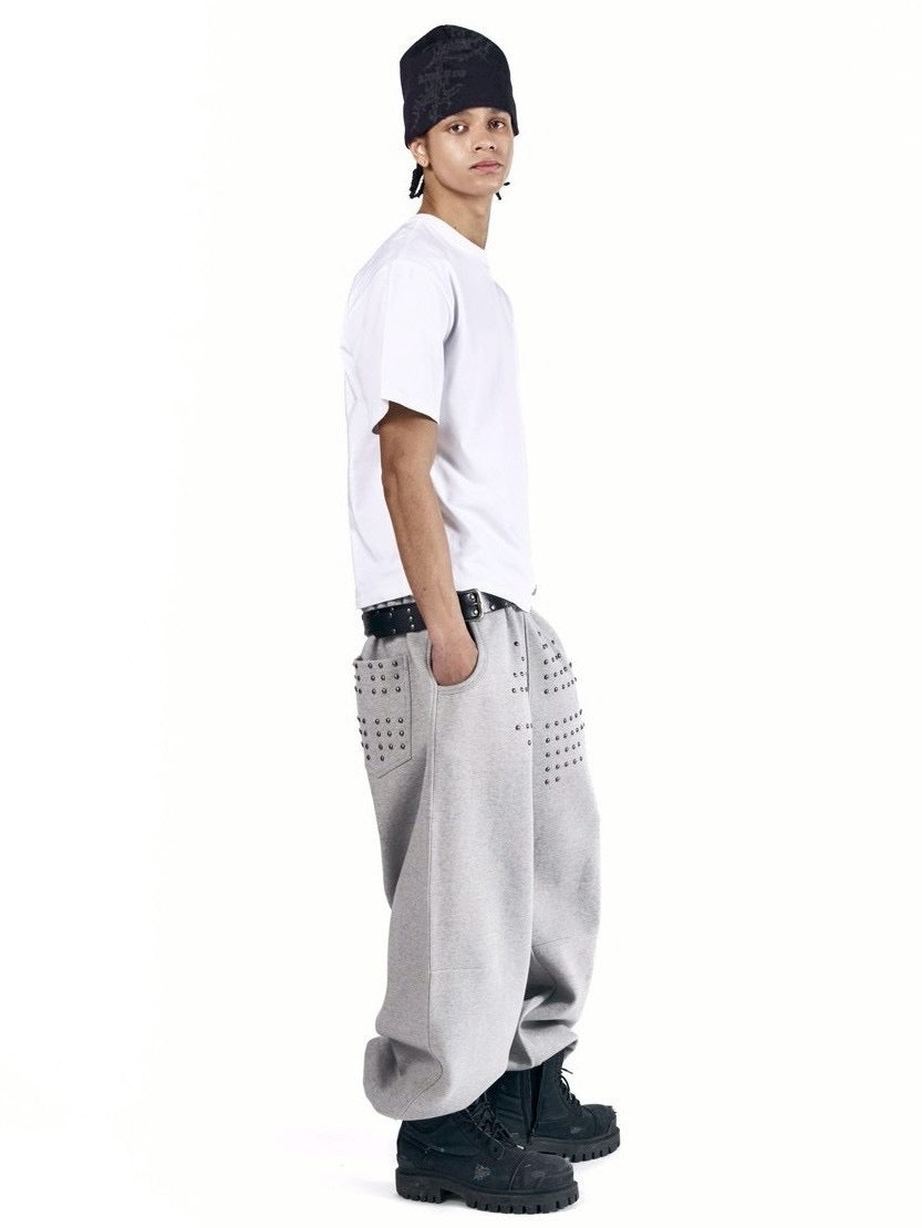 【AAKAM】Go-Cross Studded SweatPants