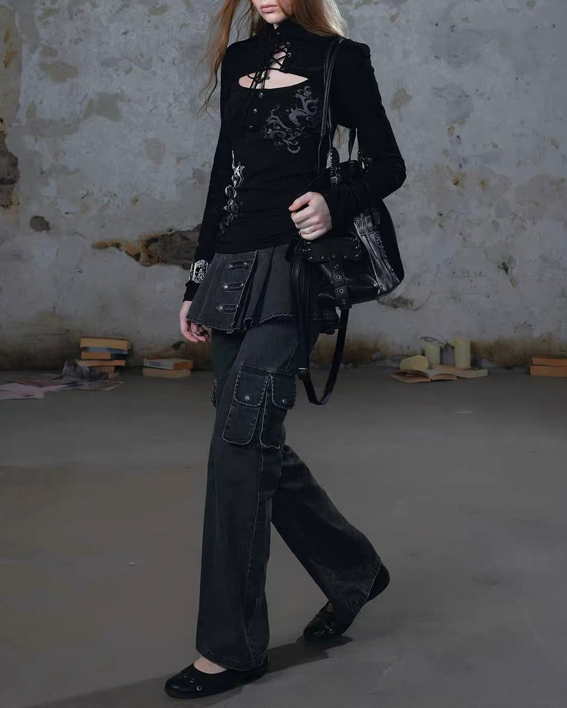 【Cest Nous】Lace-up Cross Top