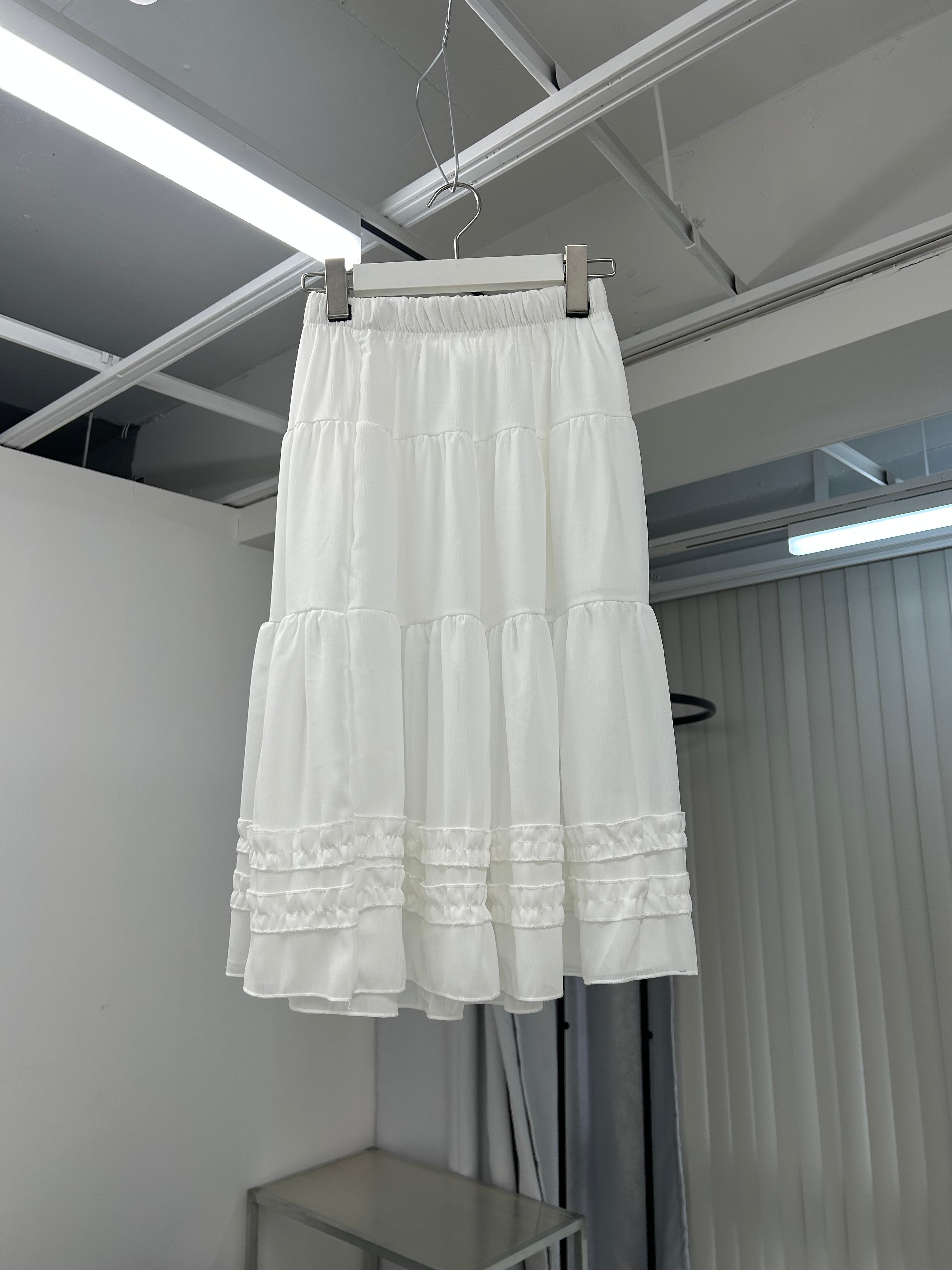 5/29 20:00発売 国際配送【Nerd out XU】see-through midium frill banding skirt (3color)