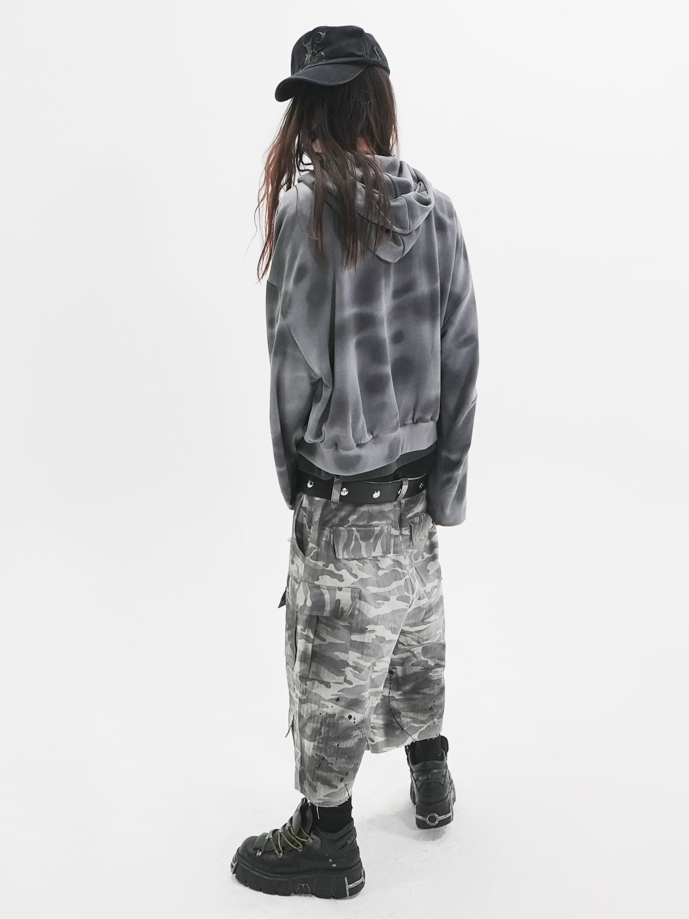 【E RIN AI E】DUSTY HOODIE ZIP UP