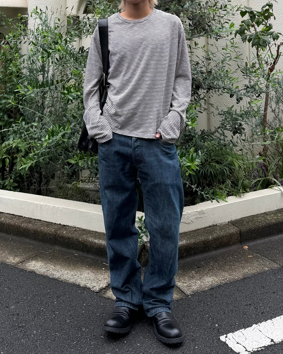 東京店WEB限定受注制【Chikashitsu +】cropped border long sleeve tee (2color)