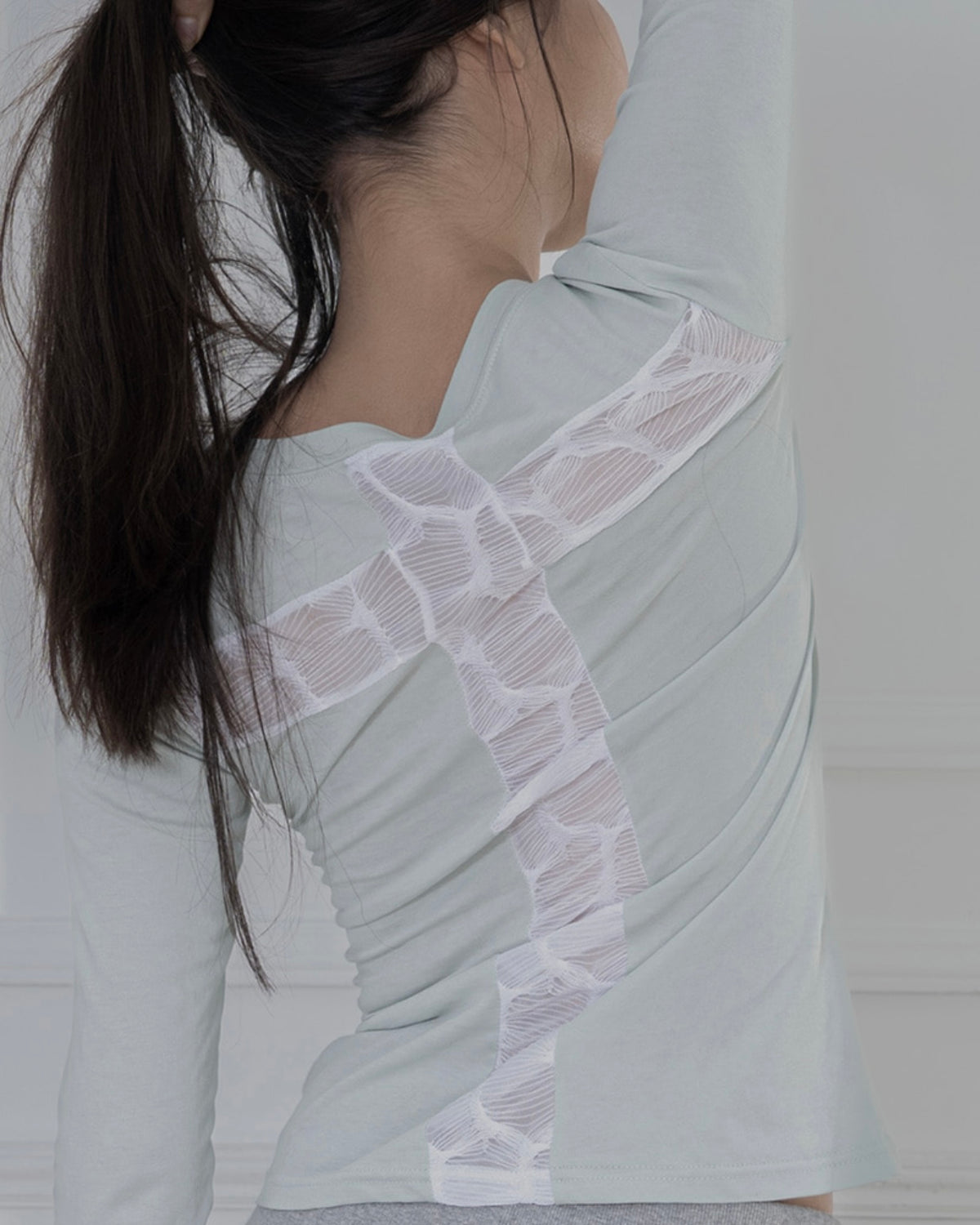 【FANCY CLUB】BACK CROSS LONG SLEEVE