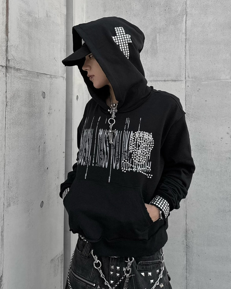 国際配送【Never mind the XU】studded skull hoodie