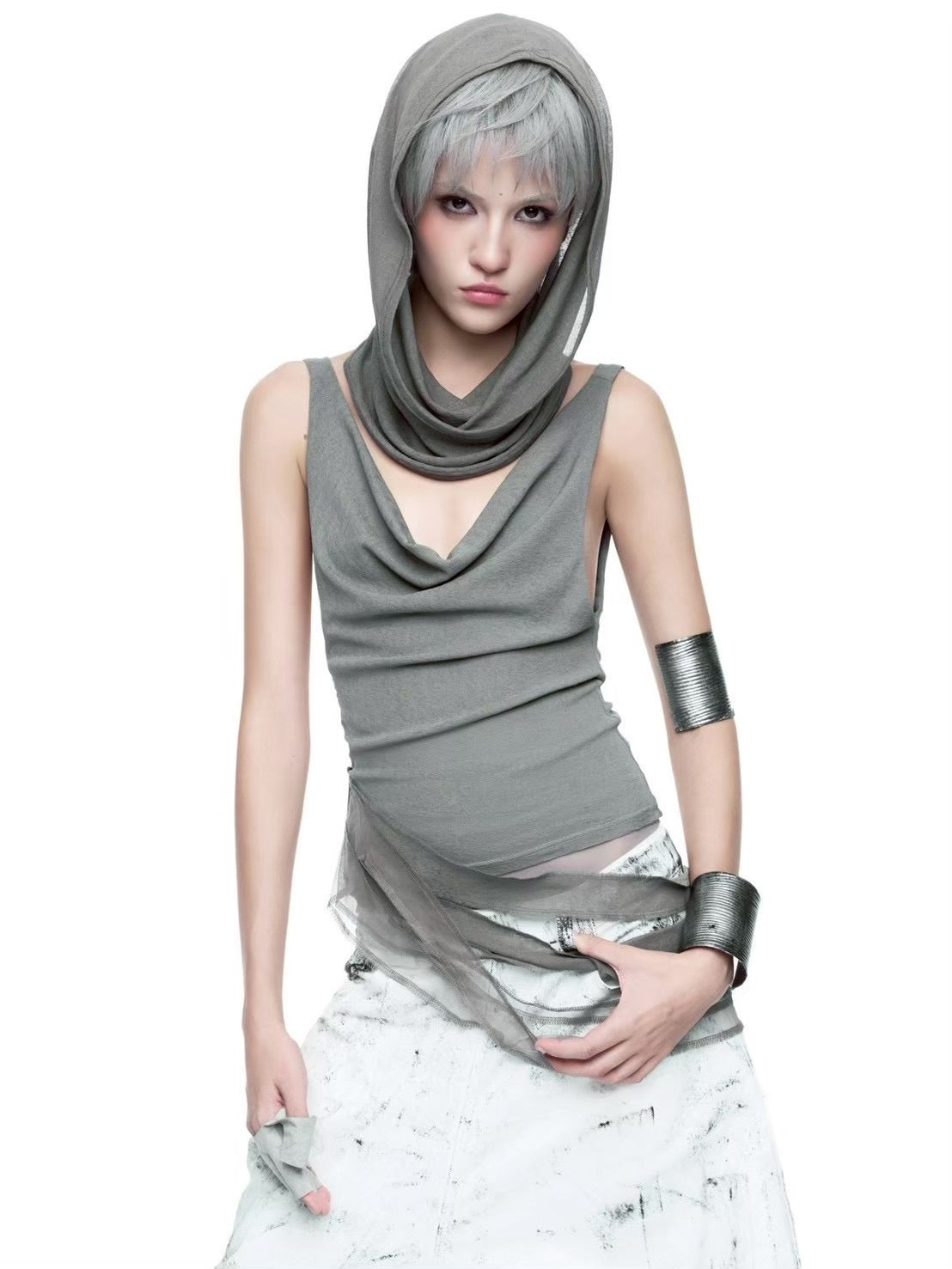 【EYE OF THE STORM】ASHEN HOOD TANK TOP