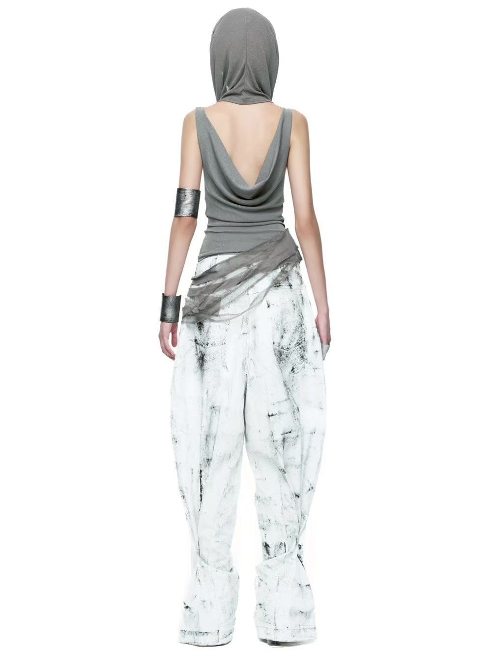 【EYE OF THE STORM】ASHEN HOOD TANK TOP