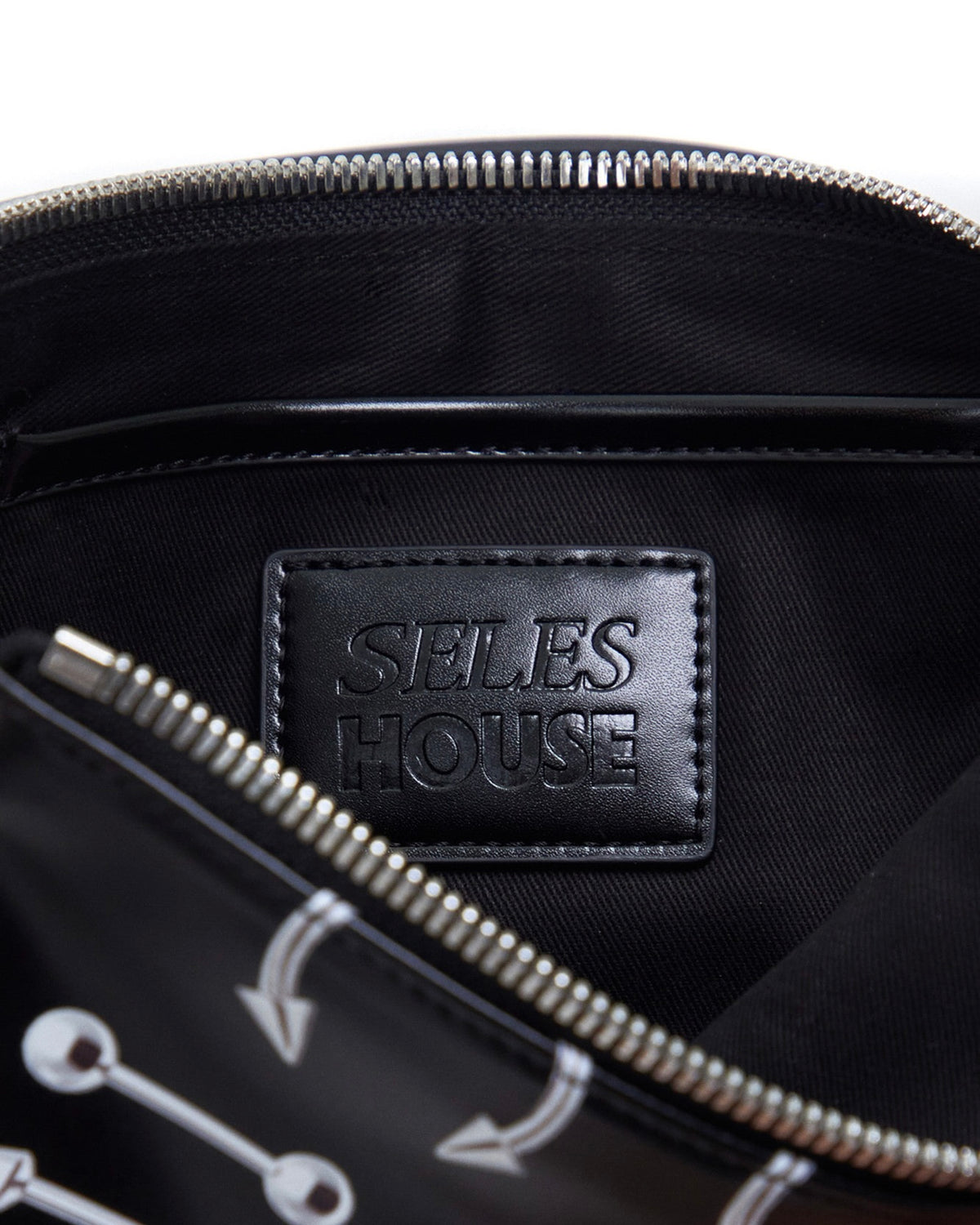 【SELES HOUSE】Piercing Shoulder Bag