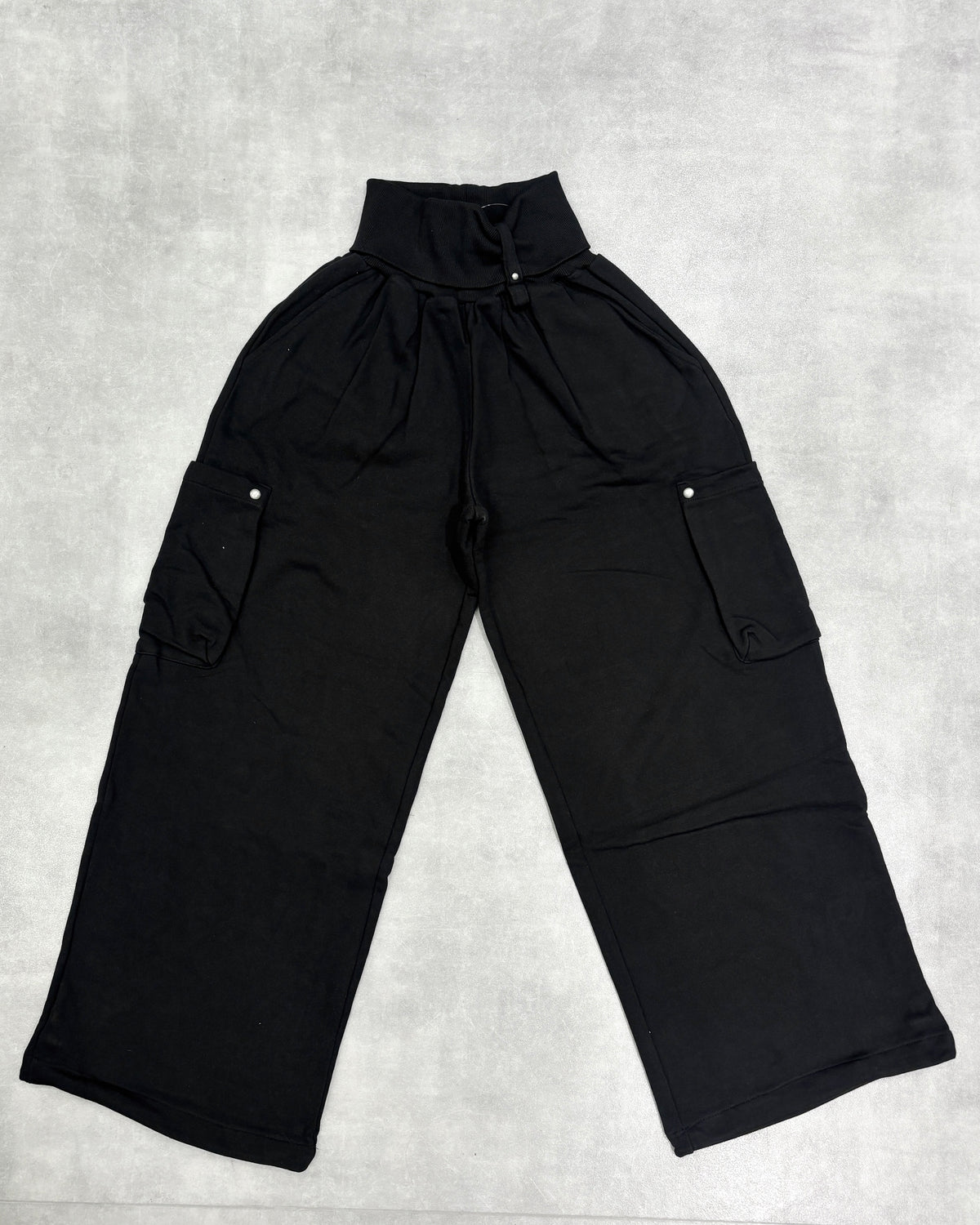 名古屋店WEB限定受注制【nmtc+】Folding Cargo Sweat Pants (2color)