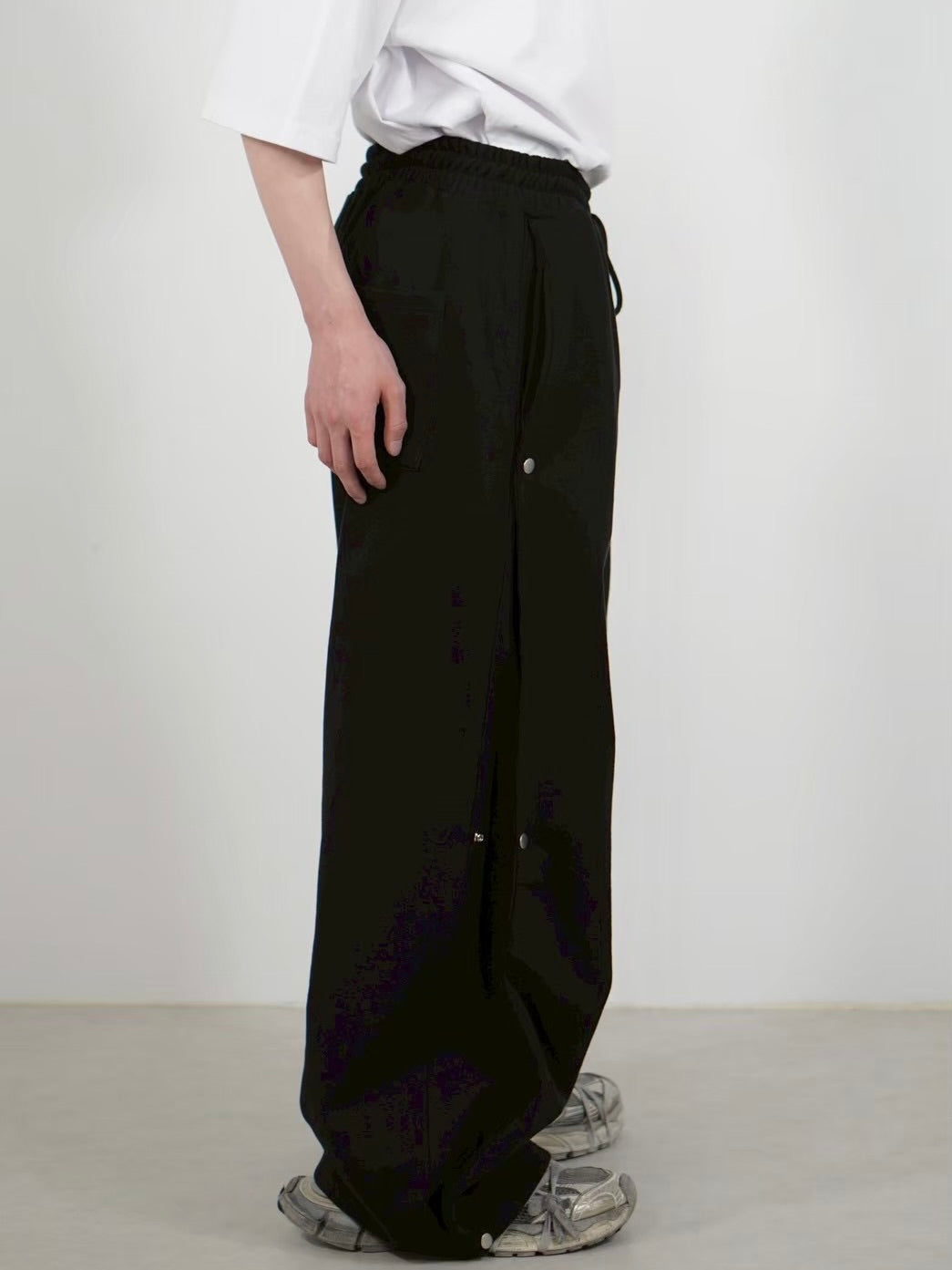 受注制【Chikashitsu +】side snap button sweat pants (2color)