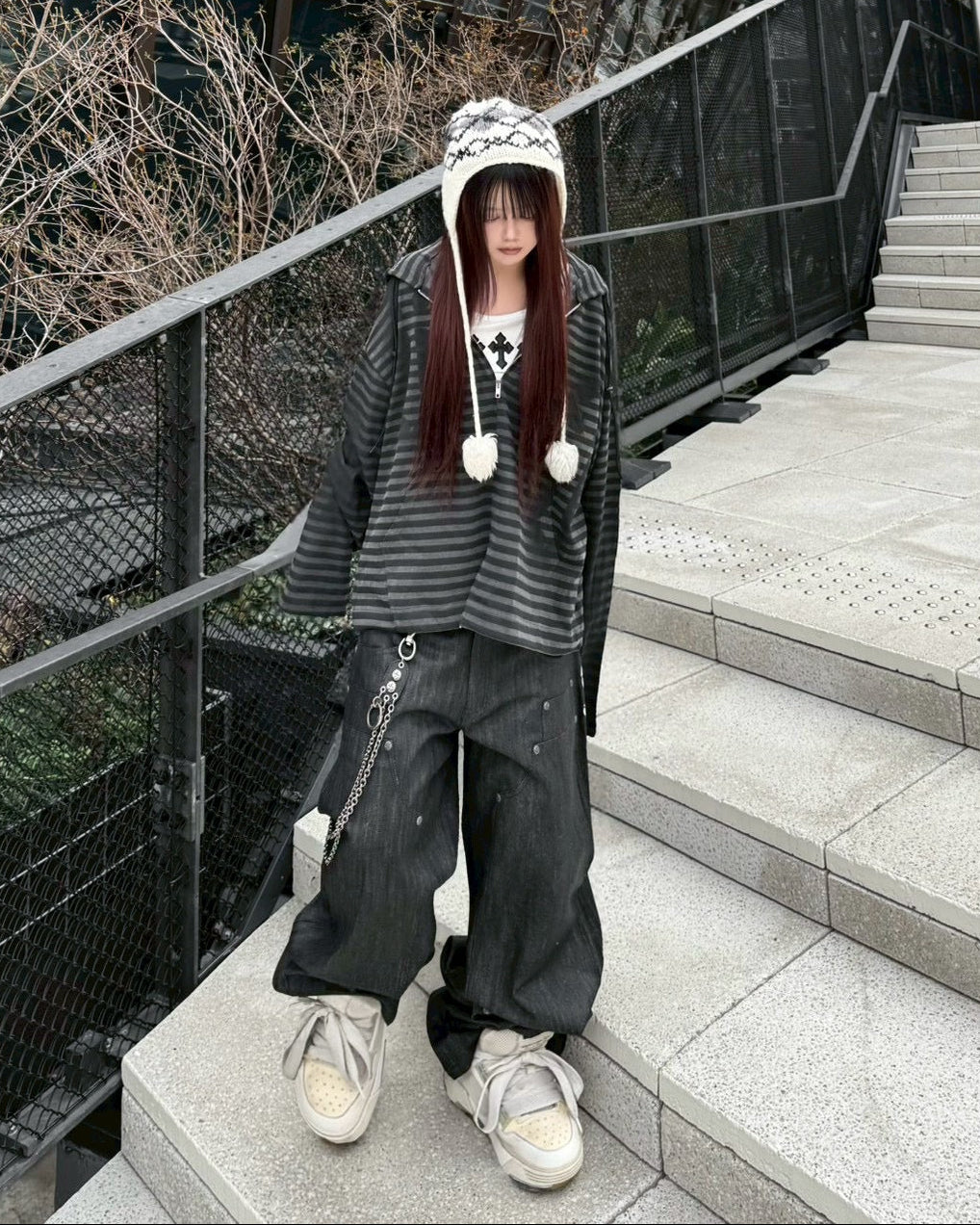 【Never mind the XU】spray cross zip up hoodie (3color)