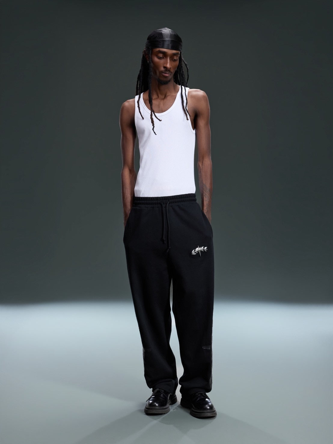 【The Boy Has No Patience】LEATHER PATCH PANTS