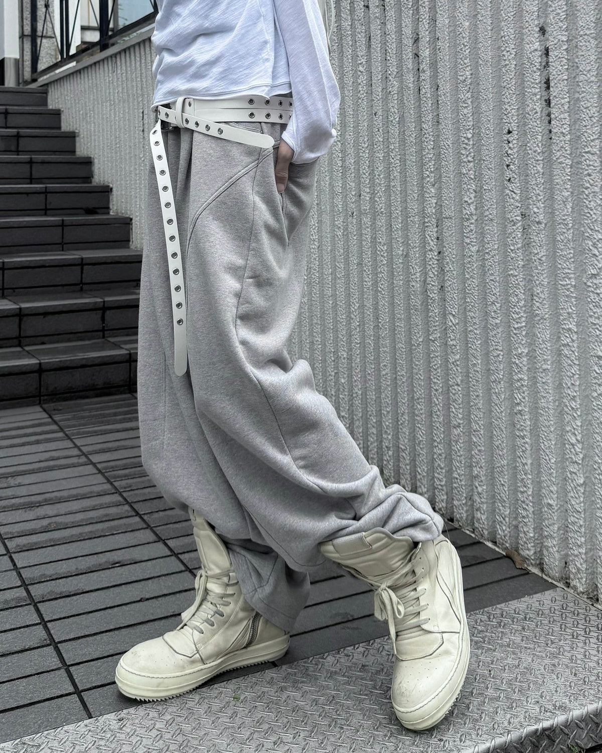 受注制【nmtc+】Curved Seam Wide Sweat Pants (2color)