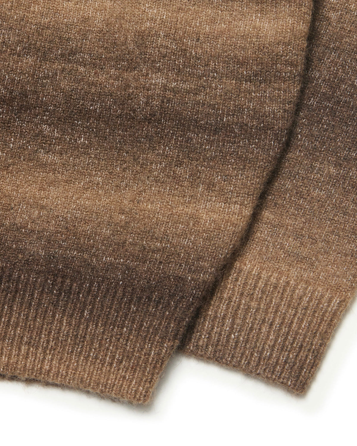 【NOMANUAL】CROPPED GRADATION KNIT