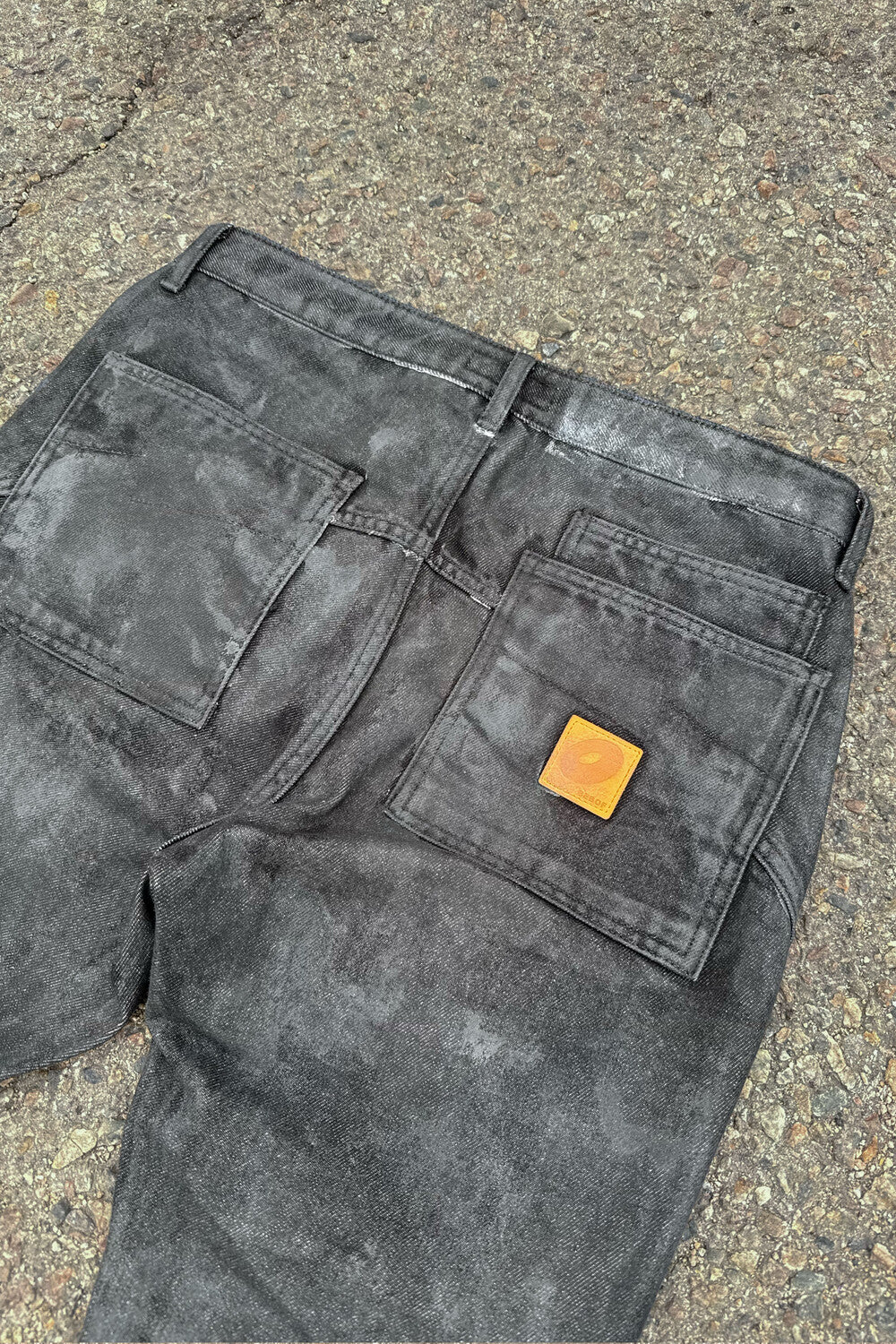 【BEBOF】Black Side Cut Flared Jeans