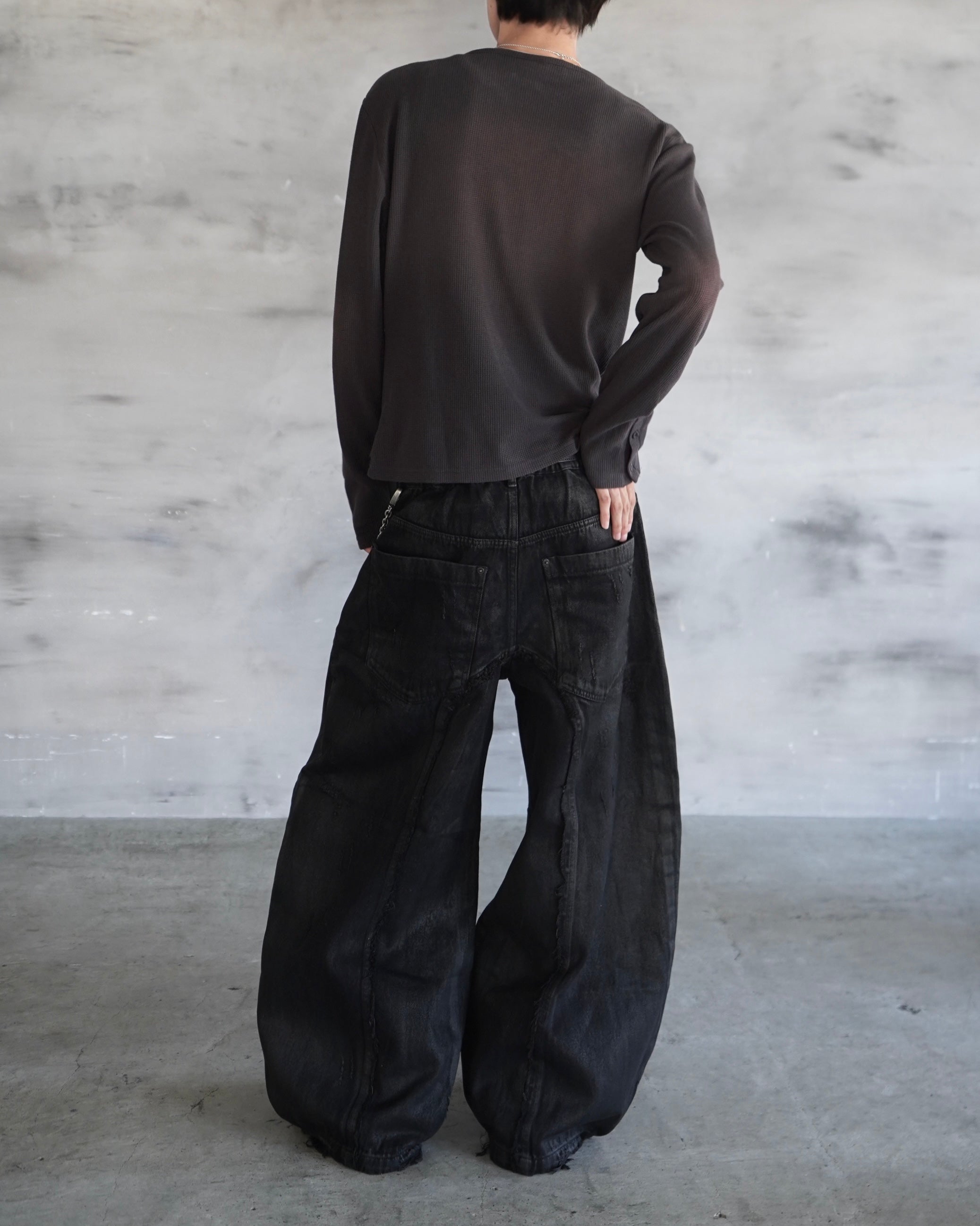 【CHIKASHITSU PLUS HIGH】Rust waffle layered henley neck tee(2color)