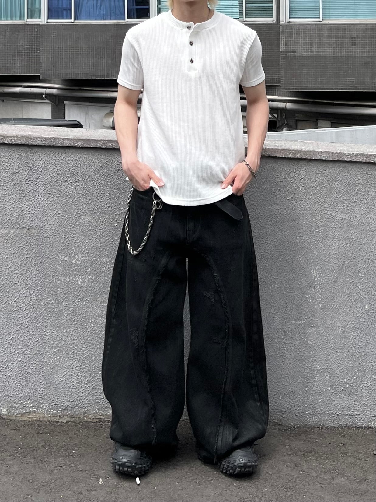大阪店WEB限定受注制【Chikashitsu + 】button point henley neck t-shirt (3color)