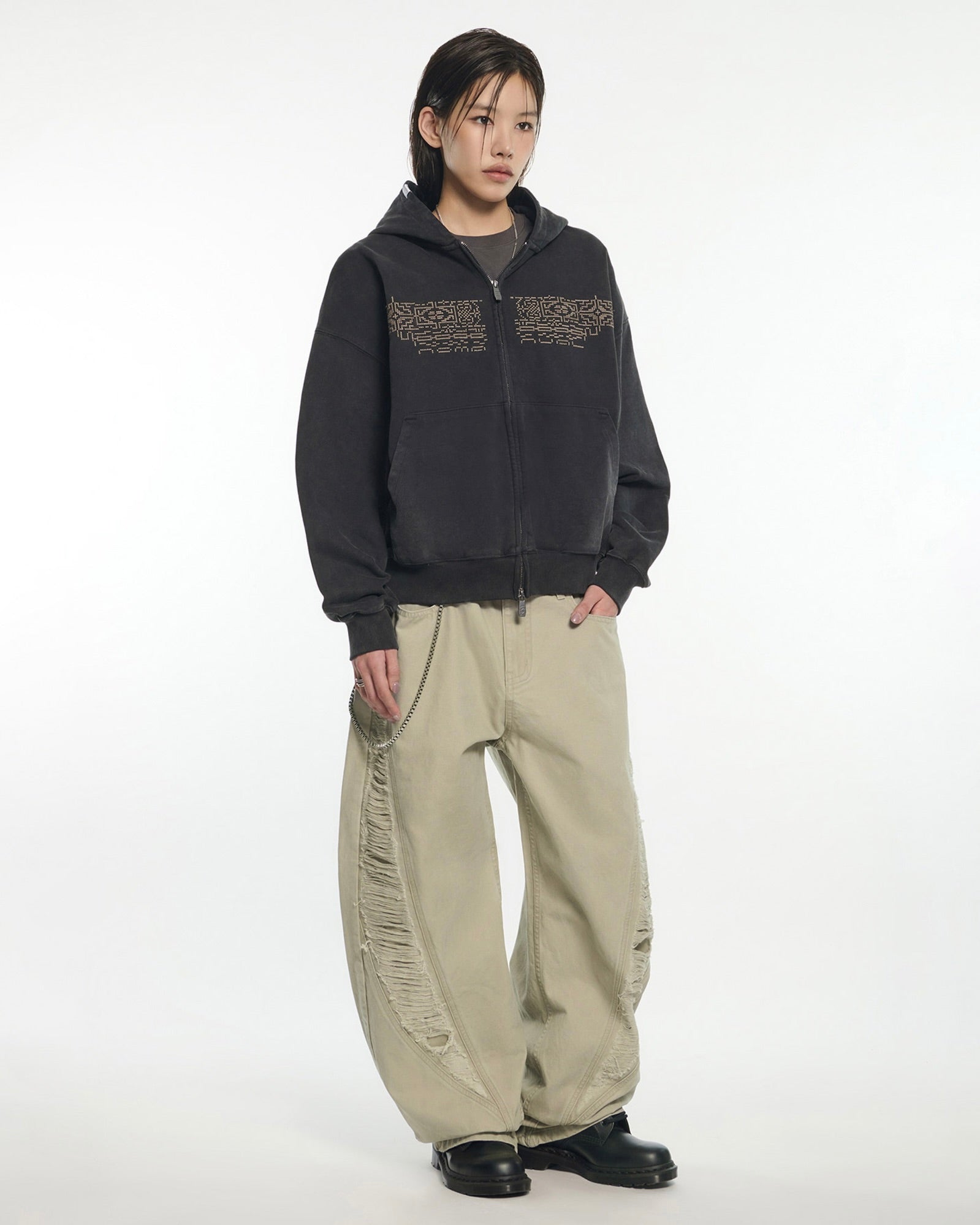 【NOMANUAL】D.P HOODED ZIP-UP