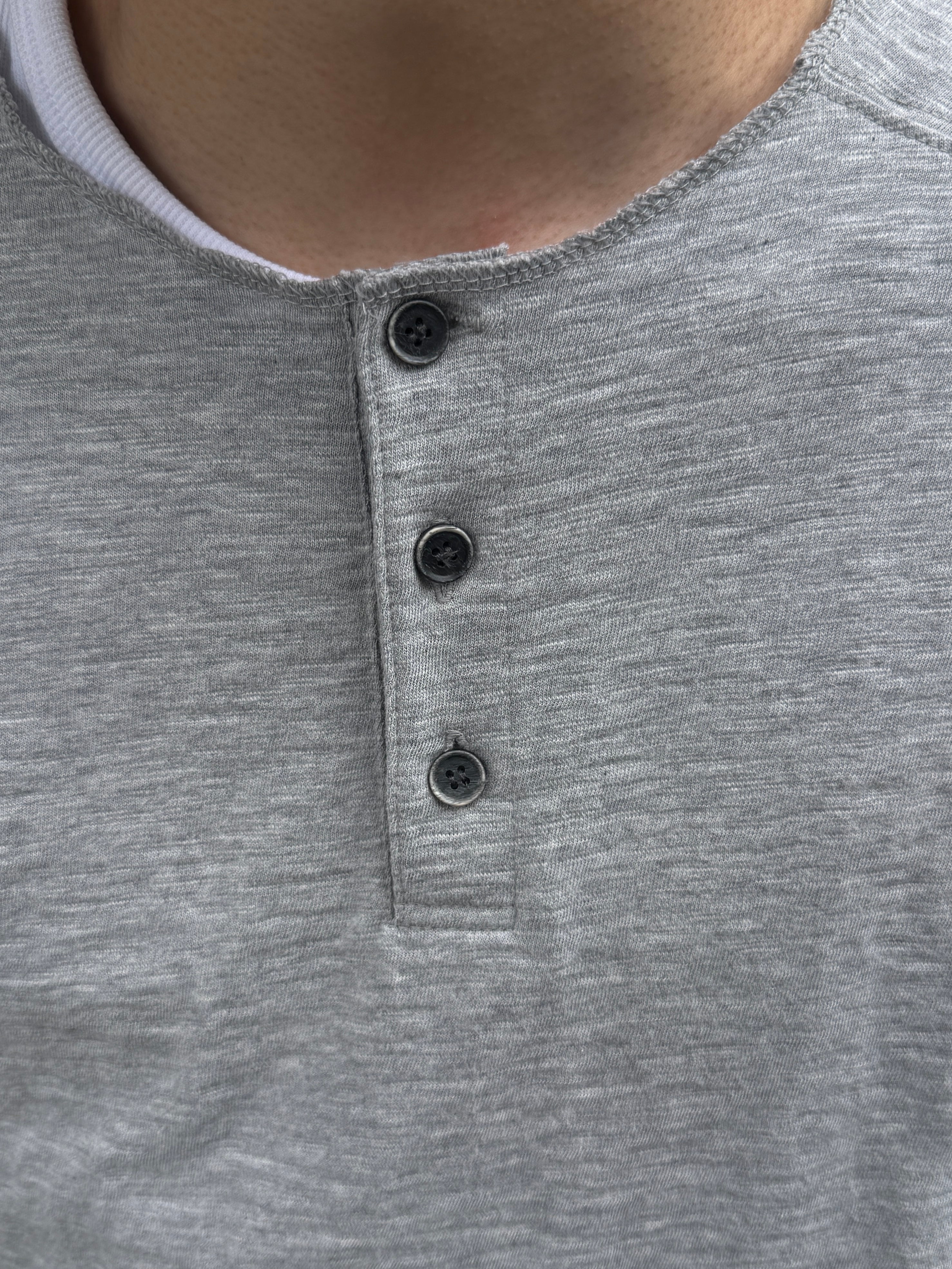 東京店WEB限定受注制【Chikashitsu +】cropped henley neck tee (3color)