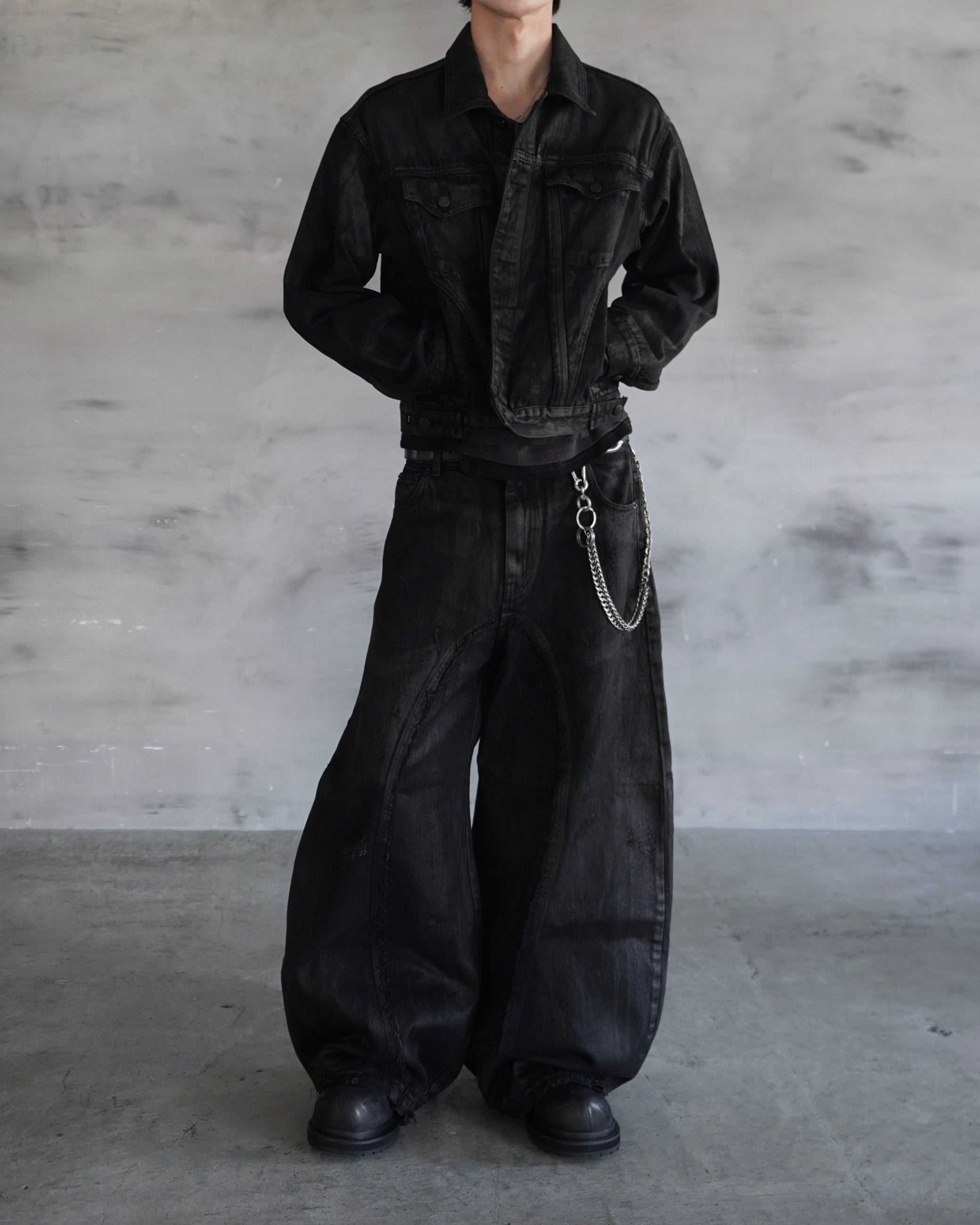 【CHIKASHITSU PLUS HIGH】Industrial link wallet chain