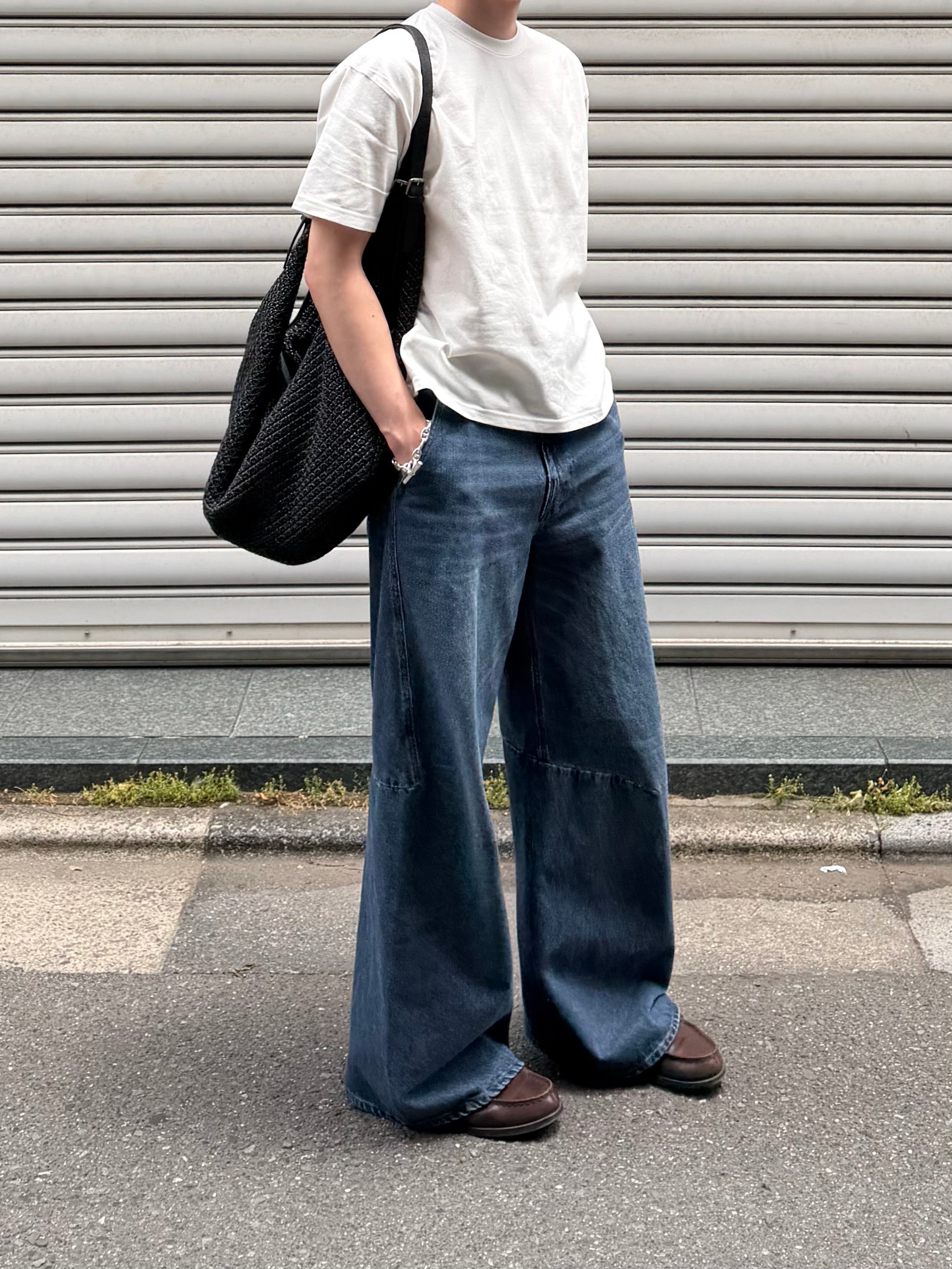 東京店WEB限定受注制【Chikashitsu +】cropped box tee (4color)