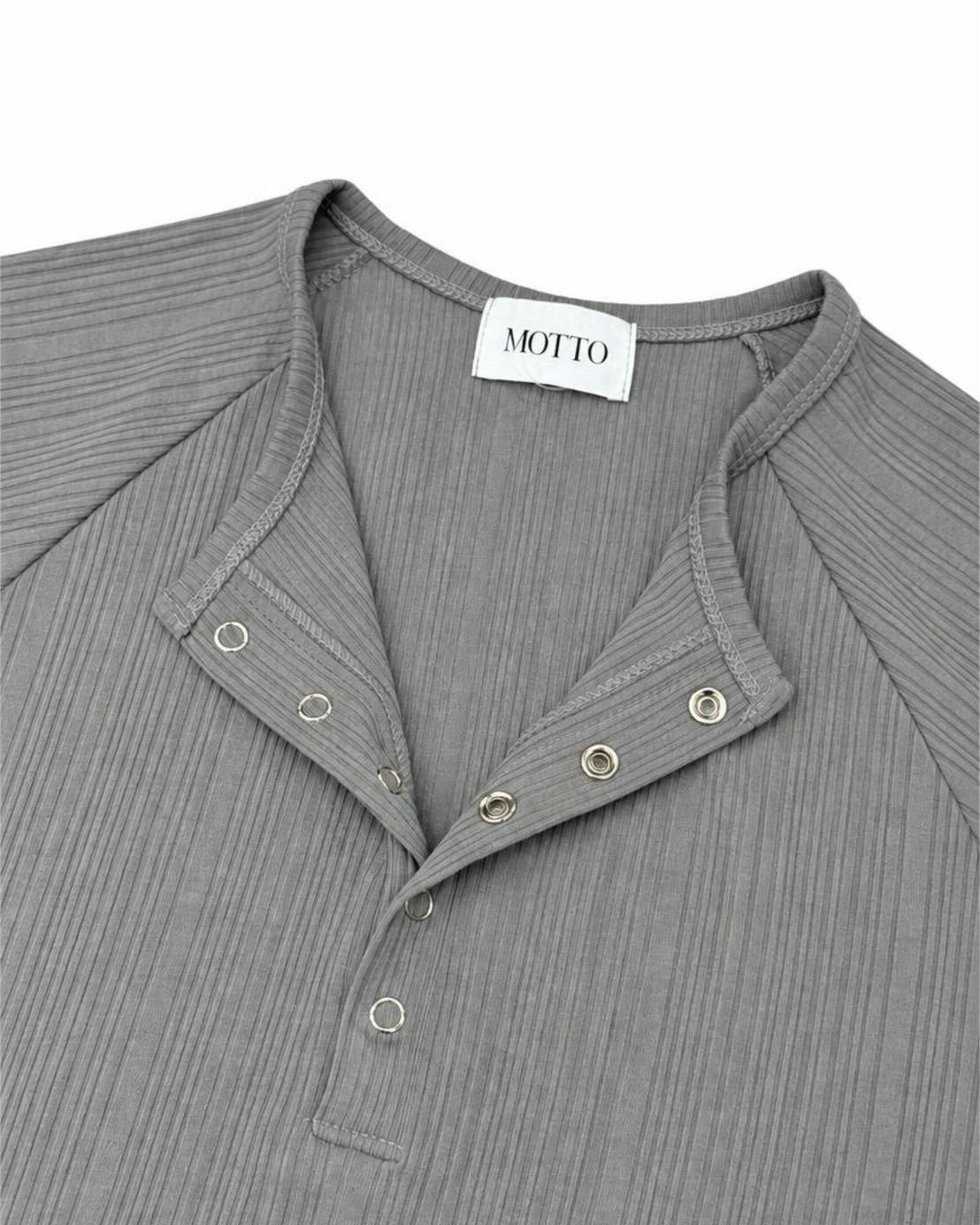 受注制【nmtc+】Snap henley neck ribbed slim top (4color)