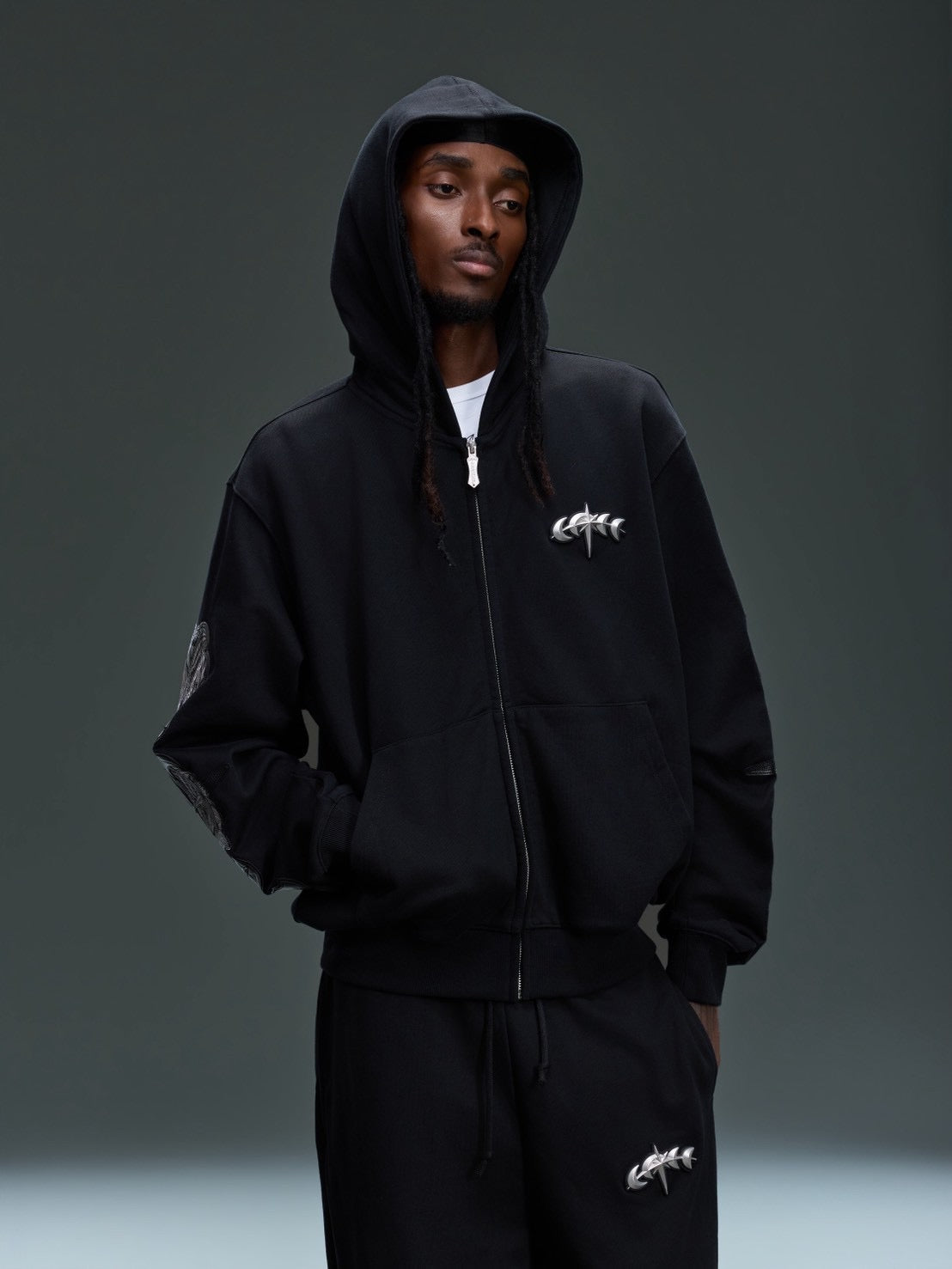 【The Boy Has No Patience】LEATHER PATCH ZIP HOODIE