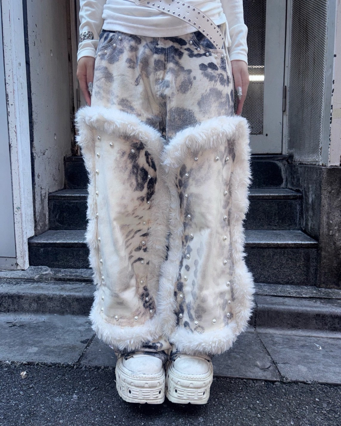 国際配送【BABY09】leopard fur patchwork pants