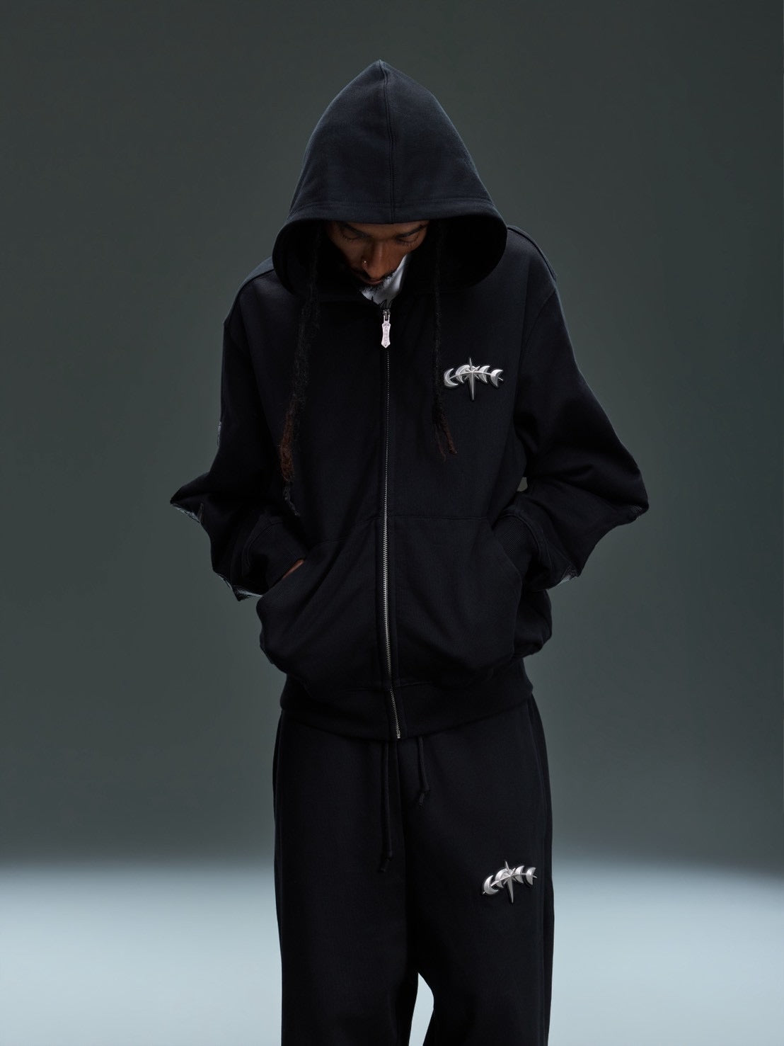 【The Boy Has No Patience】LEATHER PATCH ZIP HOODIE