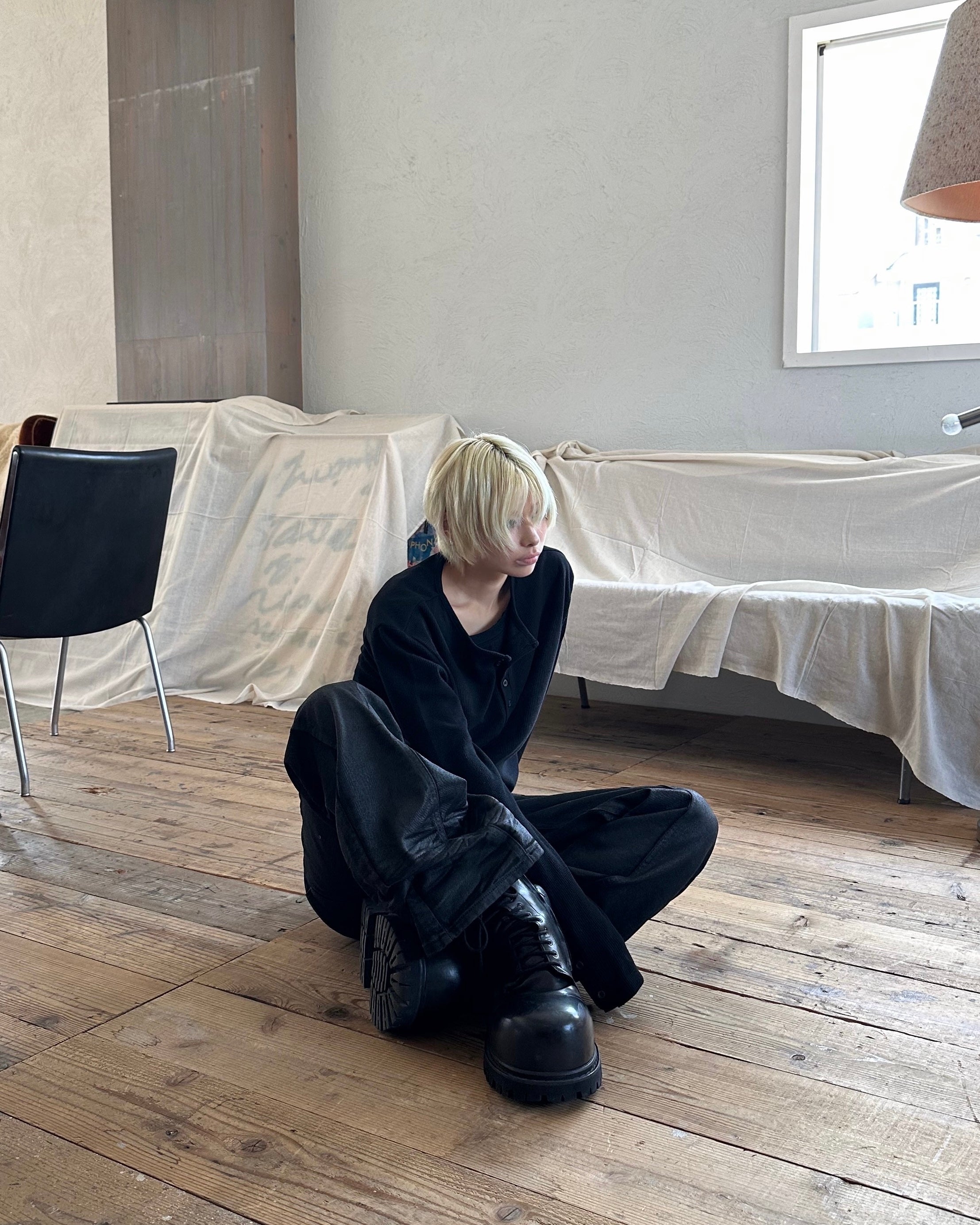【CHIKASHITSU PLUS HIGH】Linear coating denim flare pants