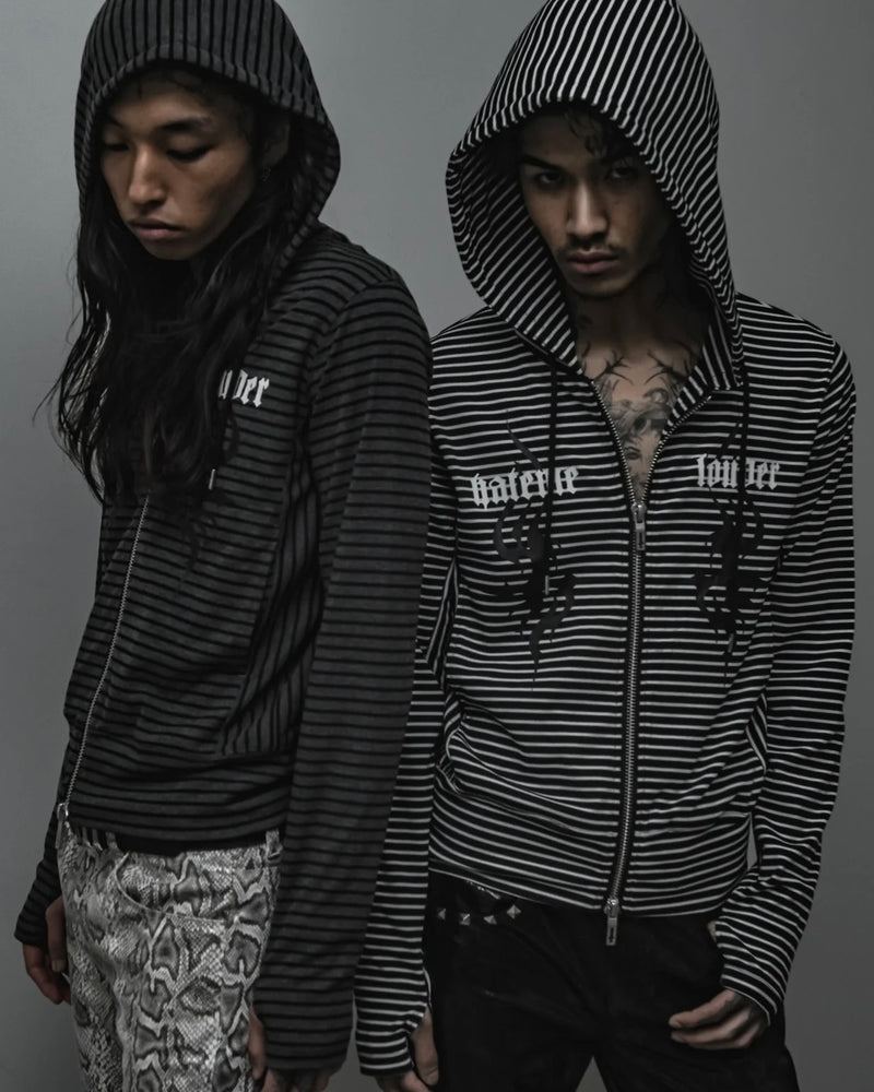 【TYPE SHADE】TYPE GRAPHIC BOARDER HOODIE